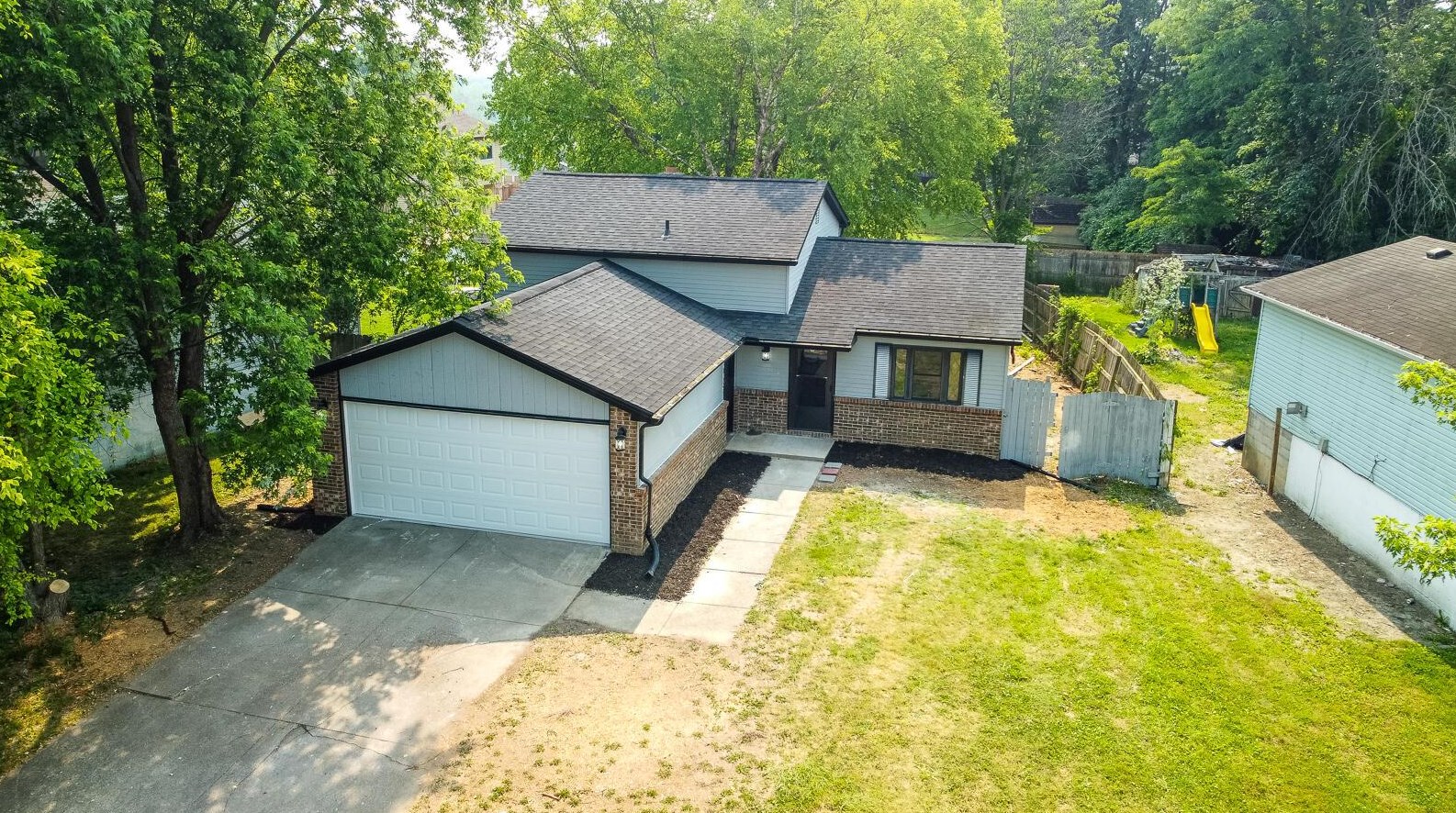 3518 Meldrake St, Columbus OH  43230-1624 exterior