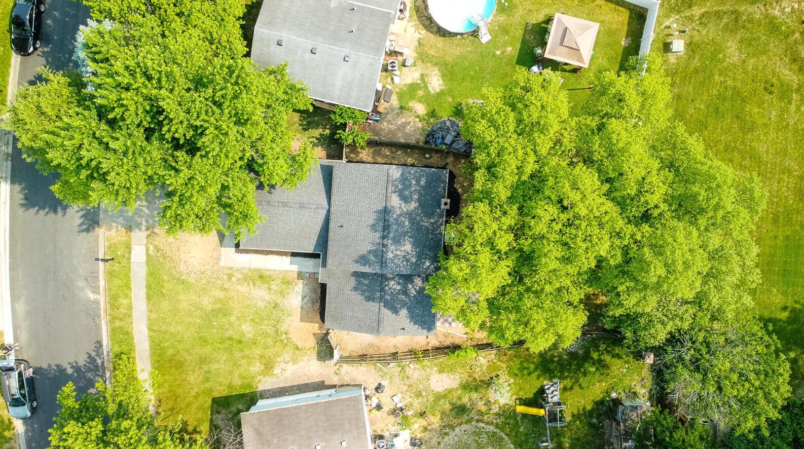 3518 Meldrake St, Columbus OH  43230-1624 exterior