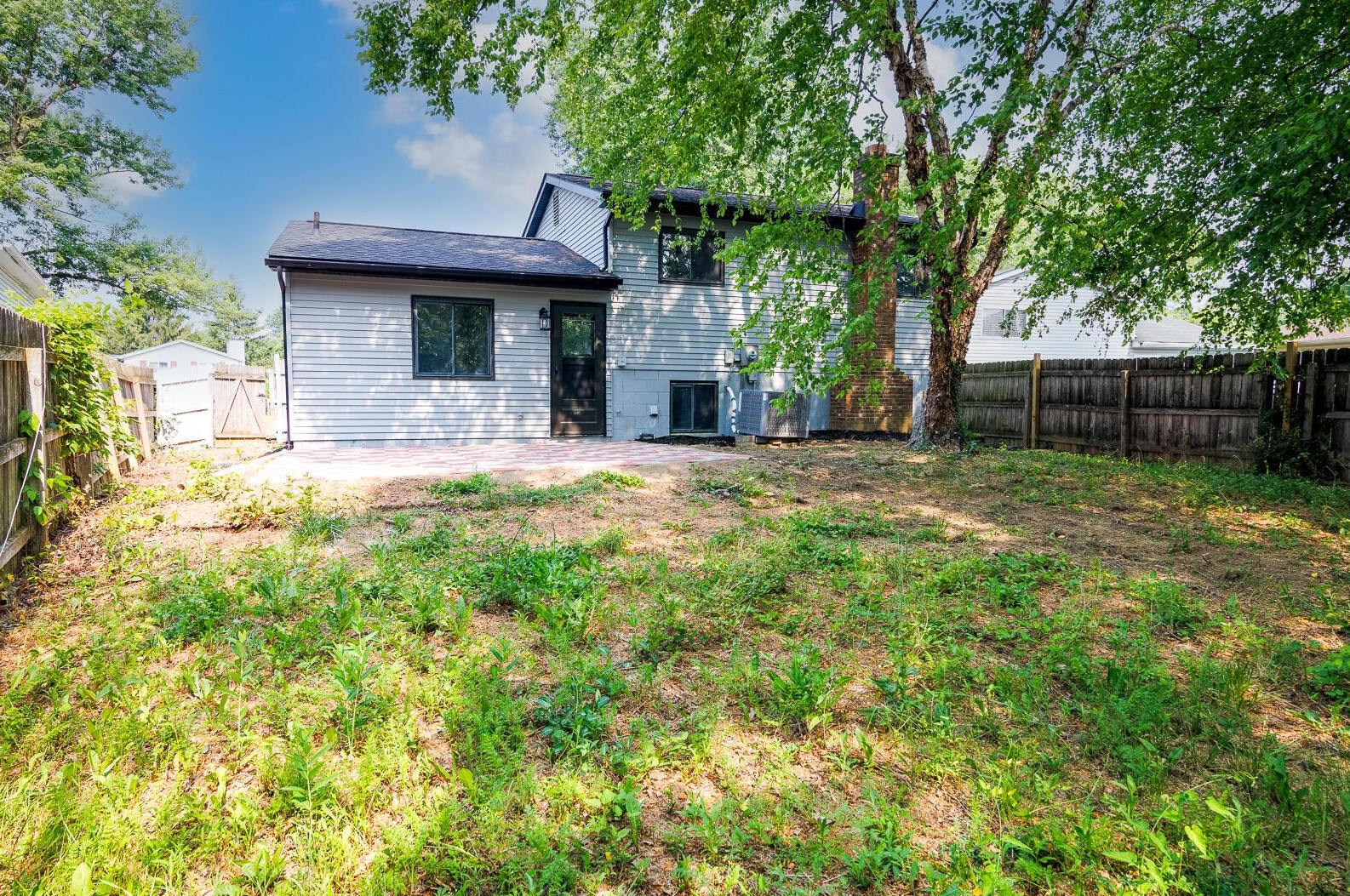 3518 Meldrake St, Columbus OH  43230-1624 exterior