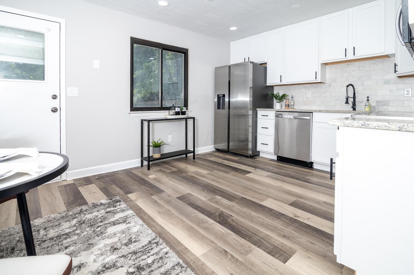 3518 Meldrake St, Columbus OH  43230-1624 exterior