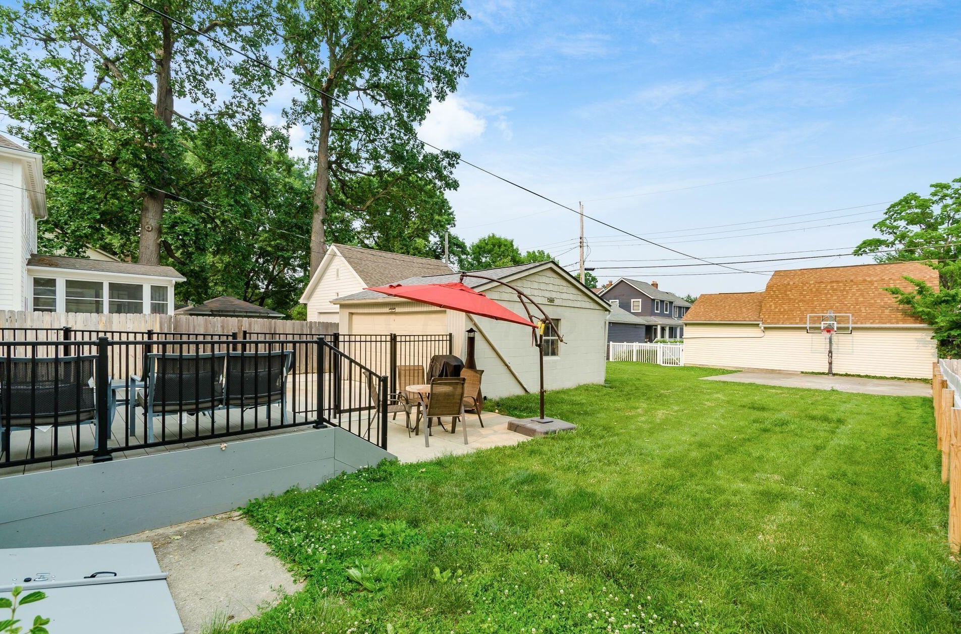 1272 Elmwood Ave, Columbus OH  43212-3278 exterior