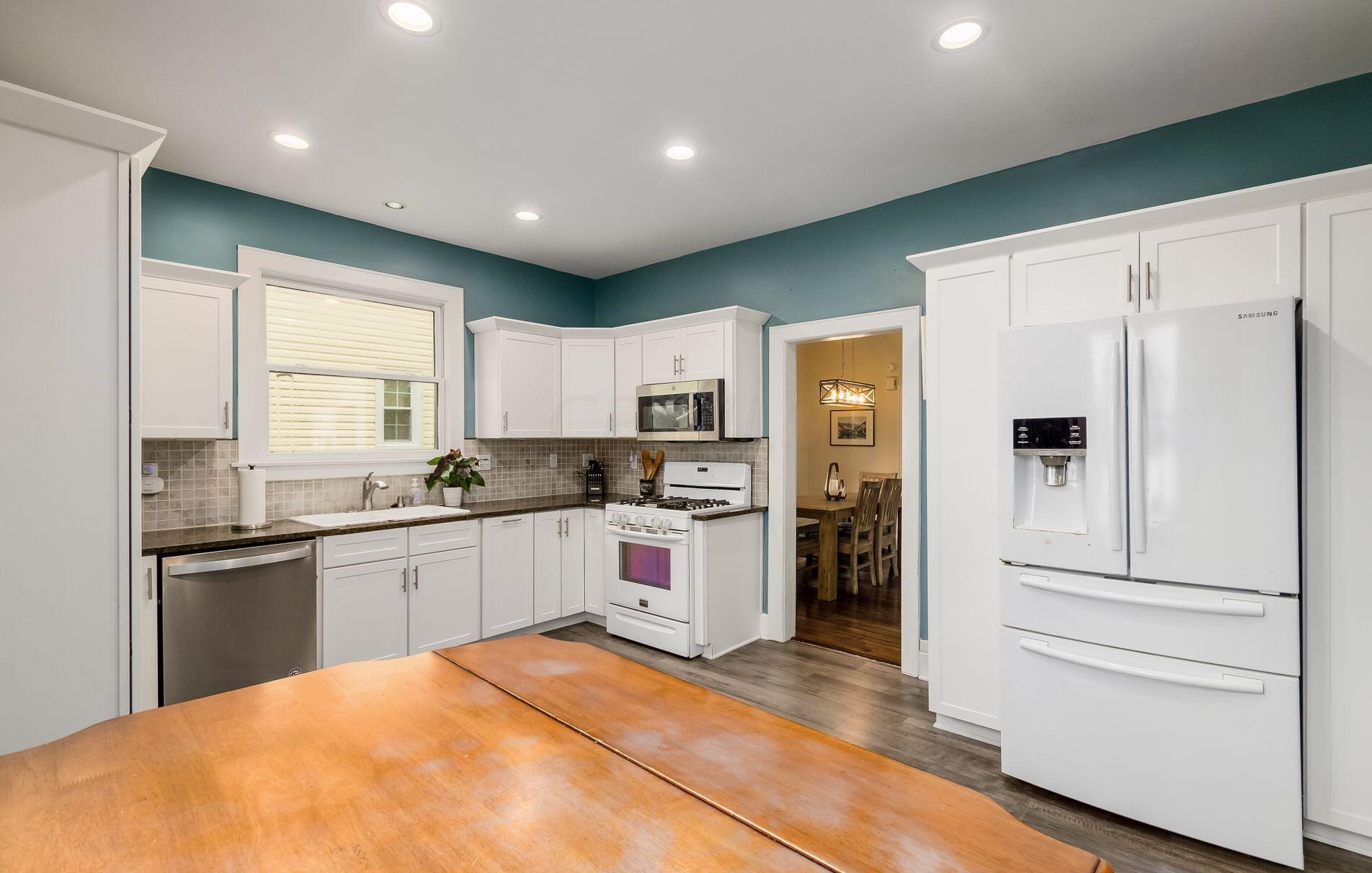 1272 Elmwood Ave, Columbus OH  43212-3278 exterior