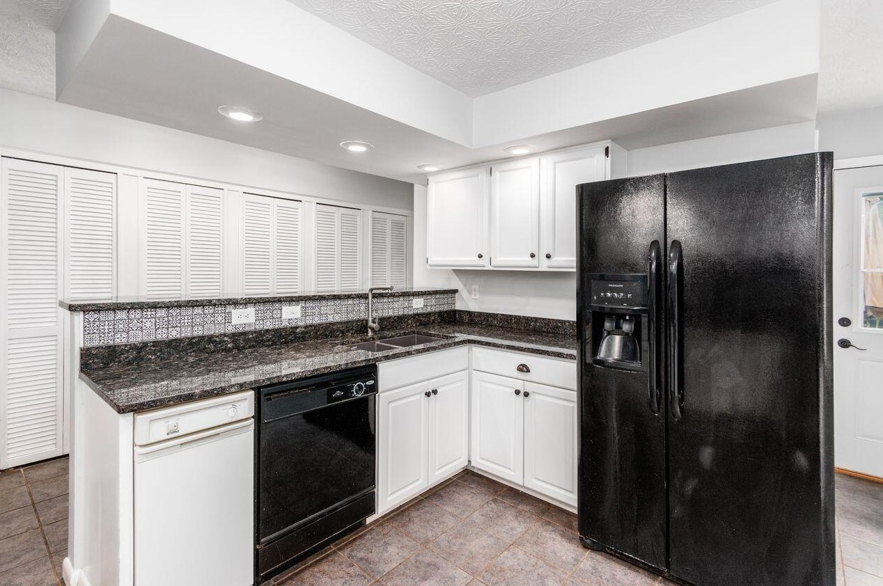 3625 Pegg Ave, Columbus OH 43214-2934 exterior