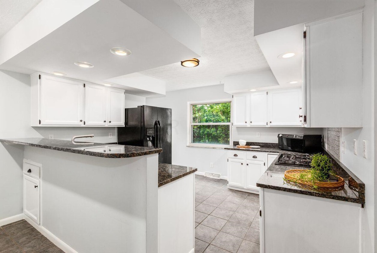 3625 Pegg Ave, Columbus OH 43214-2934 exterior