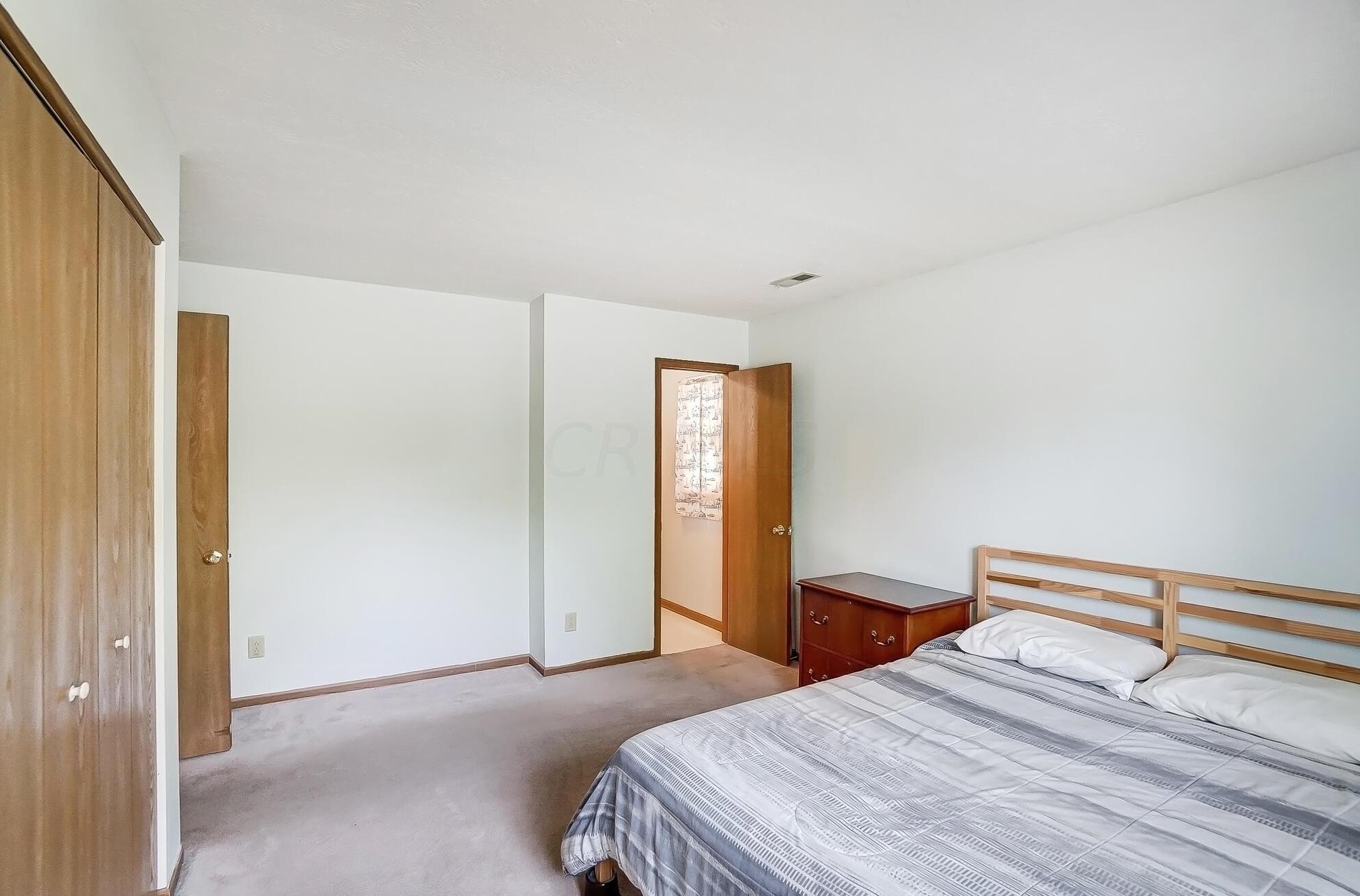 3174 Briggs Rd, Columbus OH 43204-2361 exterior