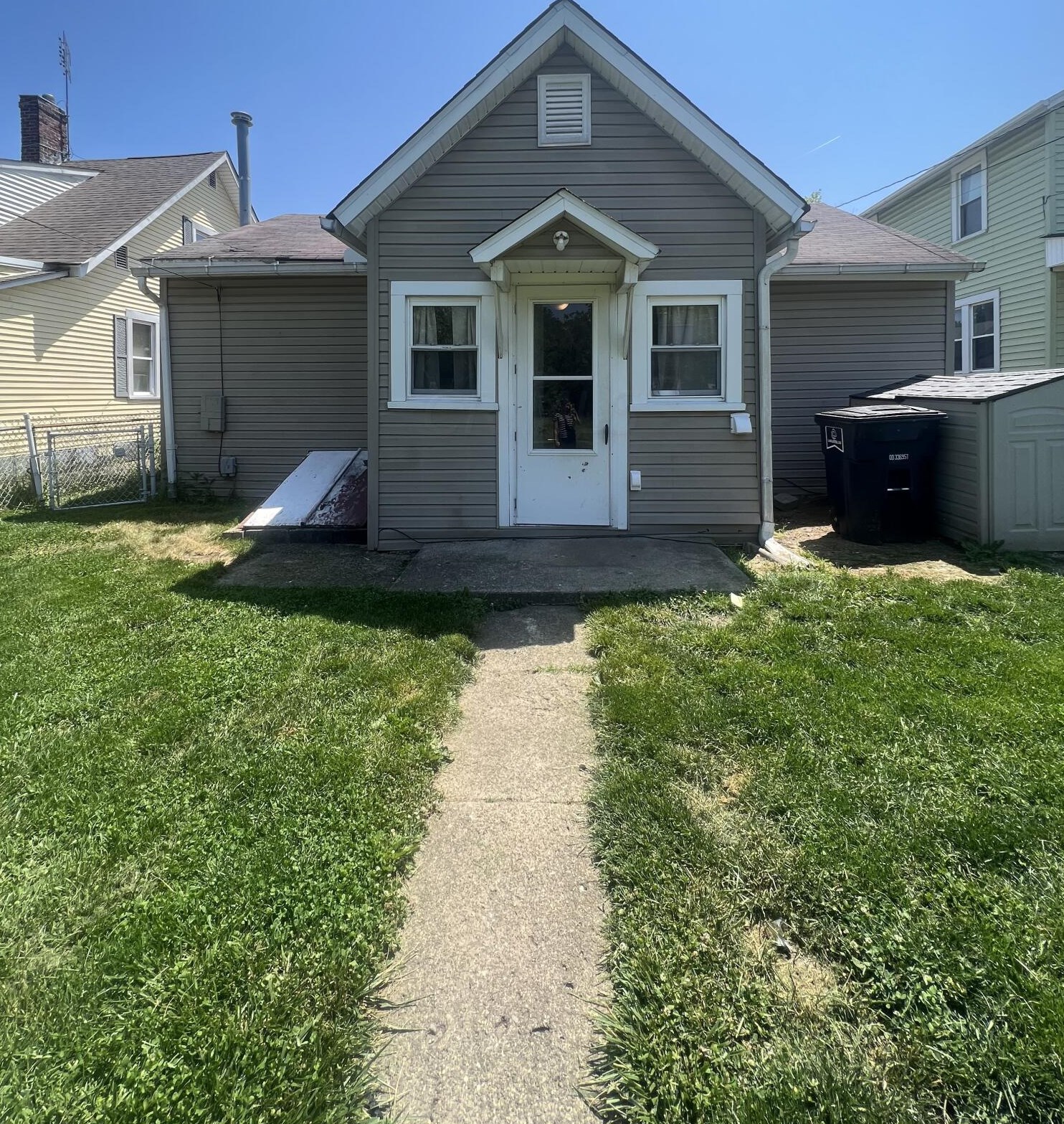 129 S Zane Ave, Lancaster, OH 43130