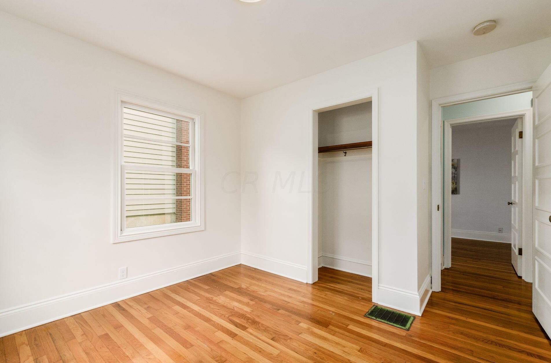 293 Deland Ave, Columbus OH 43214-3025 exterior