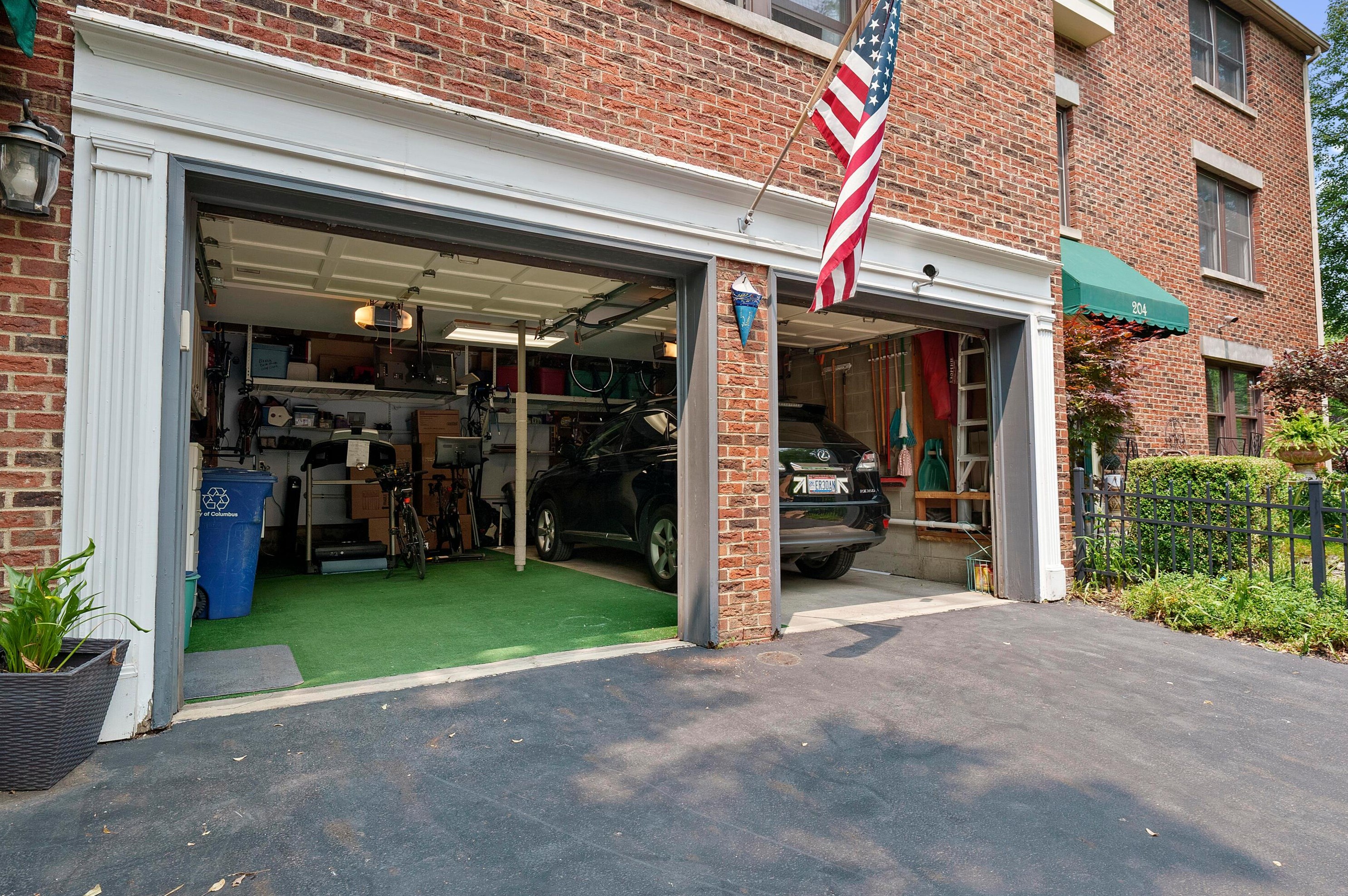 206 2 Ave, Columbus OH 43201-3410 exterior