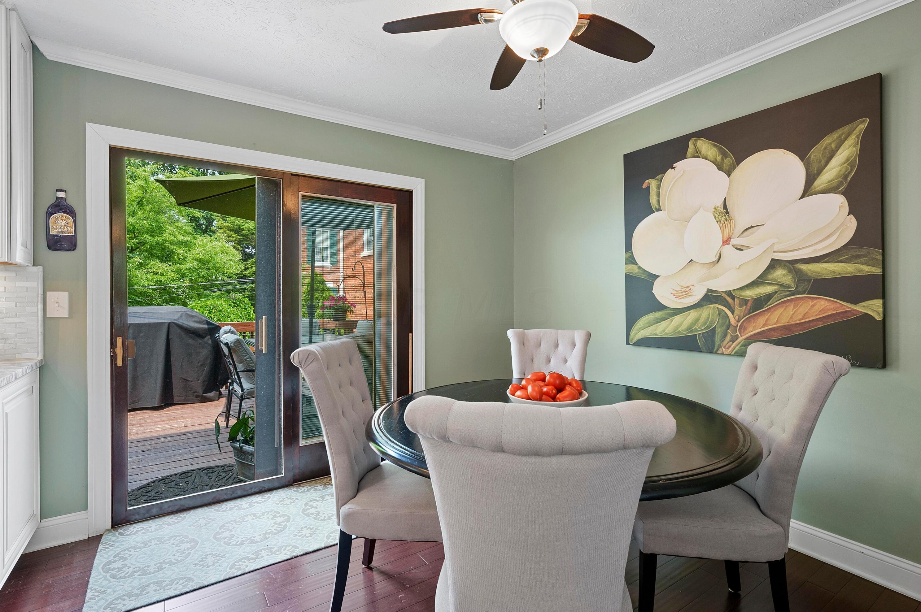 206 2 Ave, Columbus OH 43201-3410 exterior