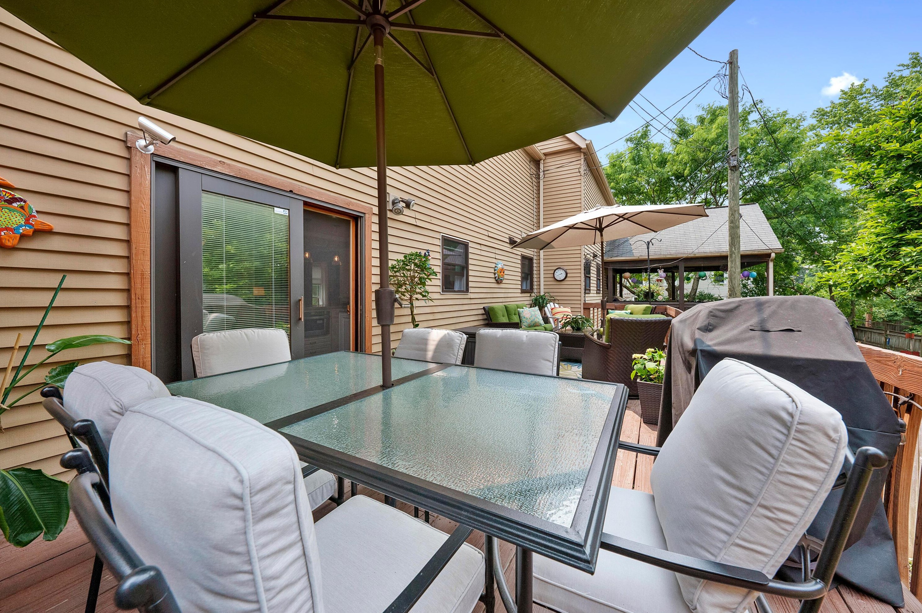 206 2 Ave, Columbus OH 43201-3410 exterior