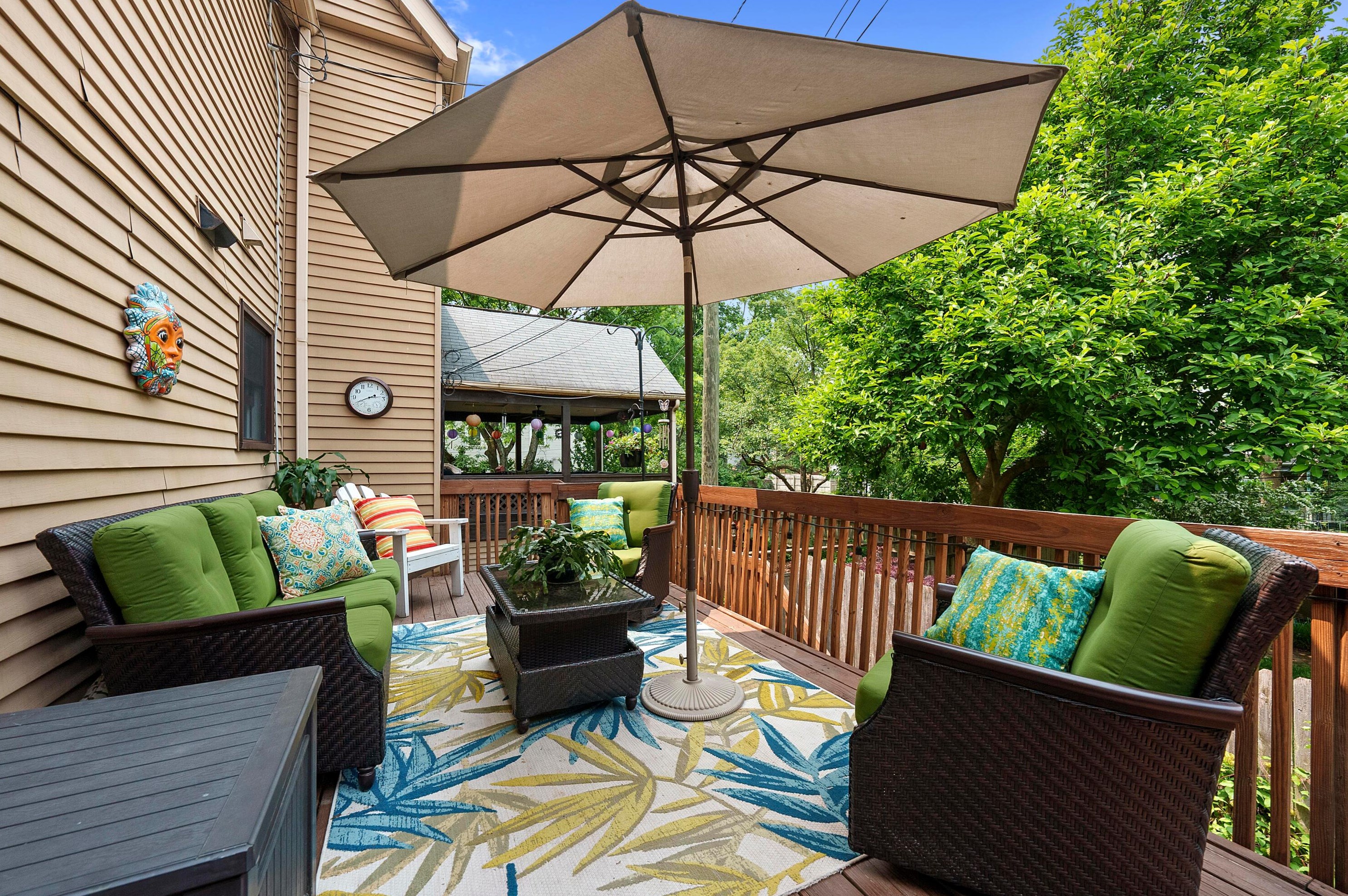 206 2 Ave, Columbus OH 43201-3410 exterior