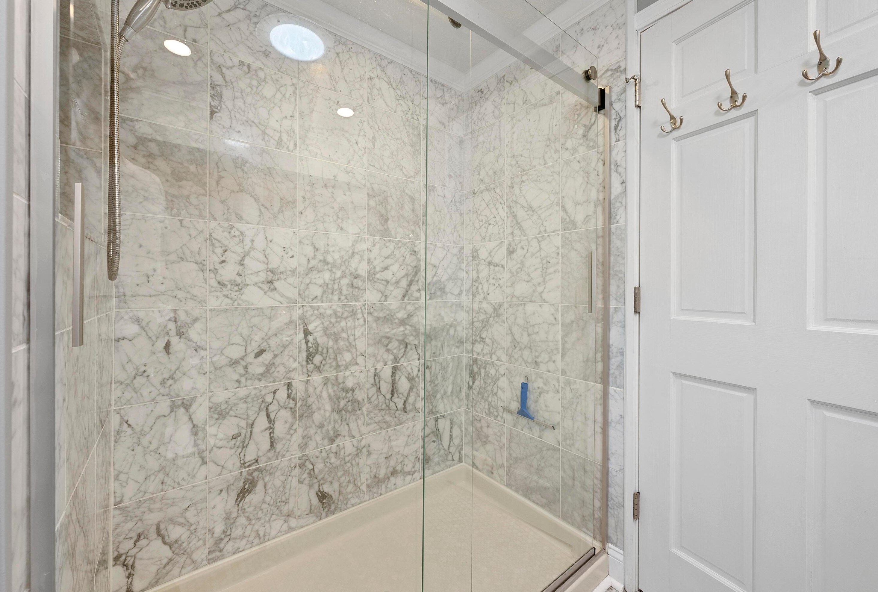 206 2 Ave, Columbus OH 43201-3410 exterior