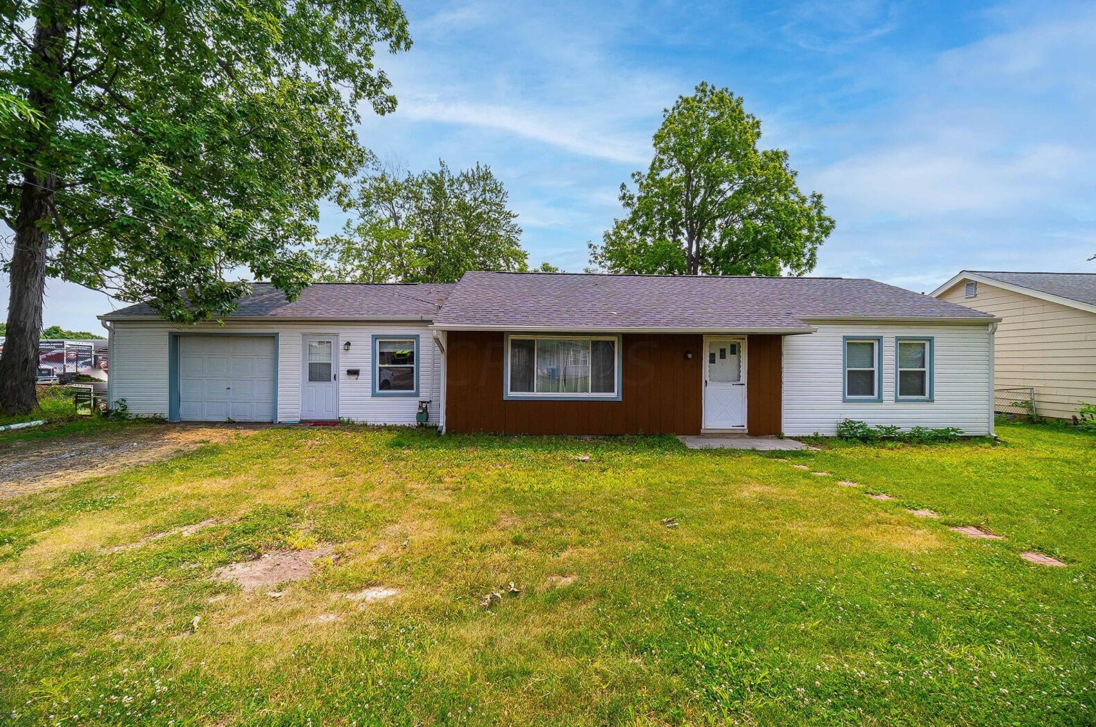 43 Gruber St, Delaware, OH 43015-2424
