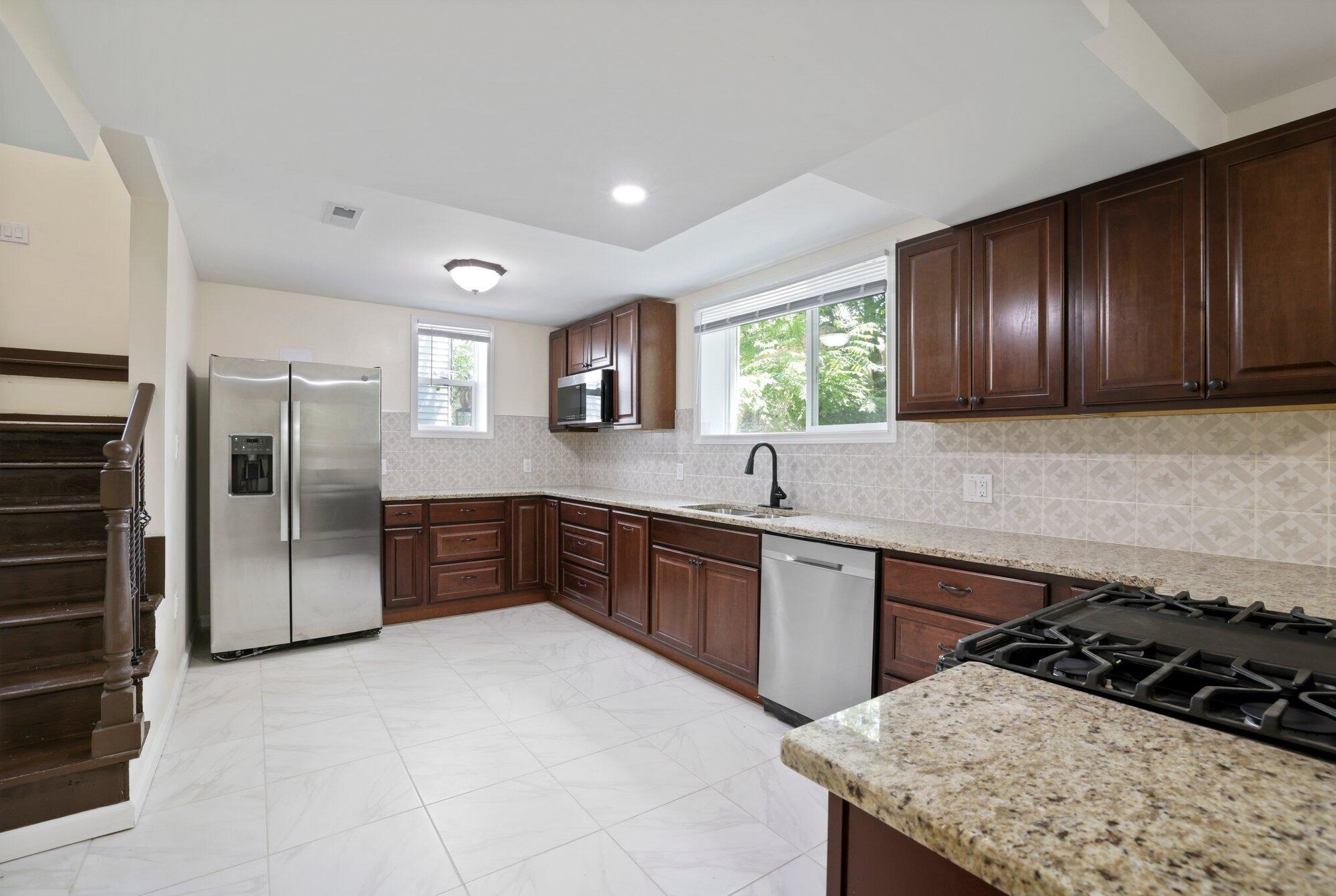 1371 22nd Ave, Columbus OH 43211-2125 exterior