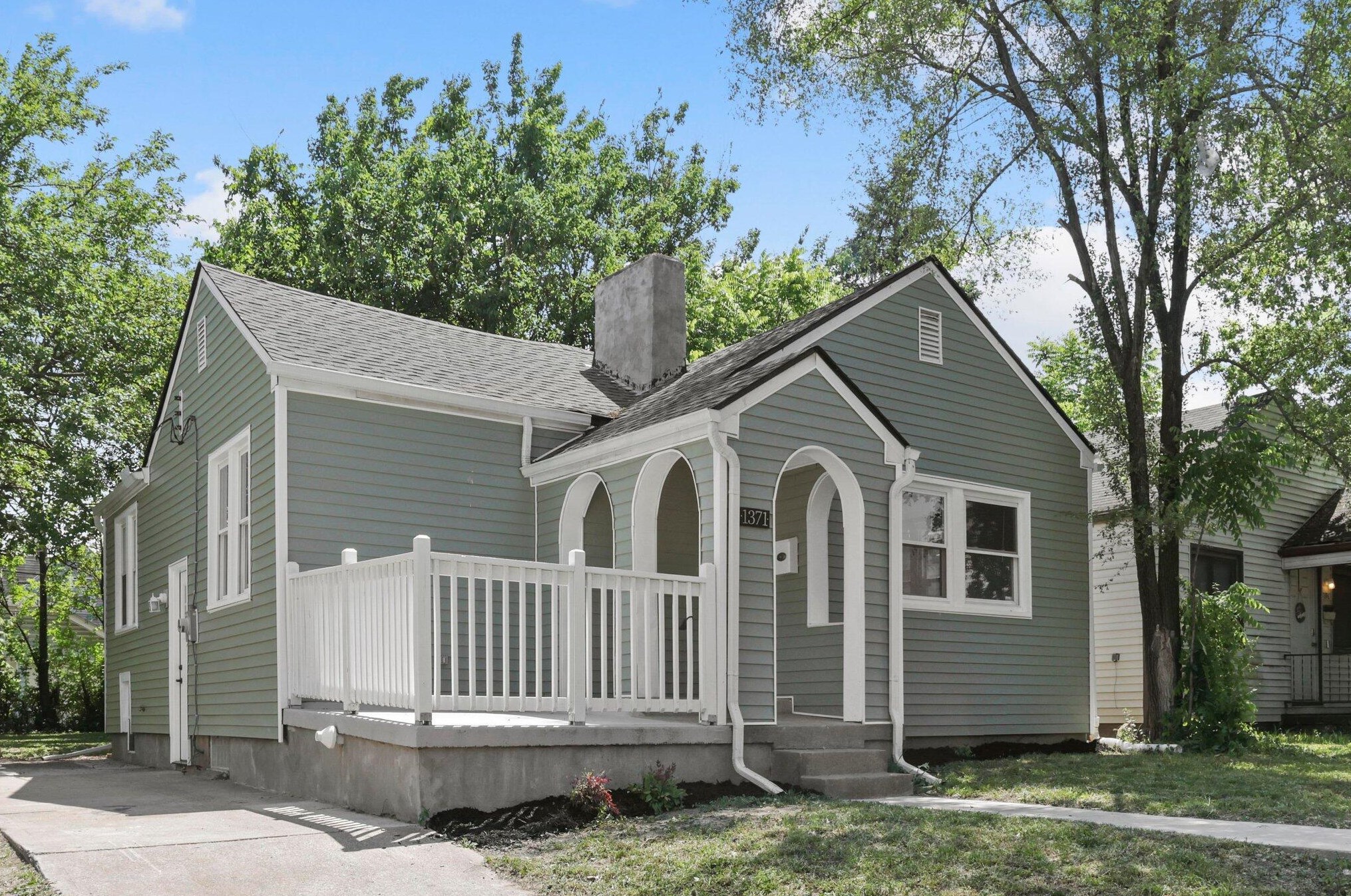 1371 22nd Ave, Columbus OH 43211-2125 exterior