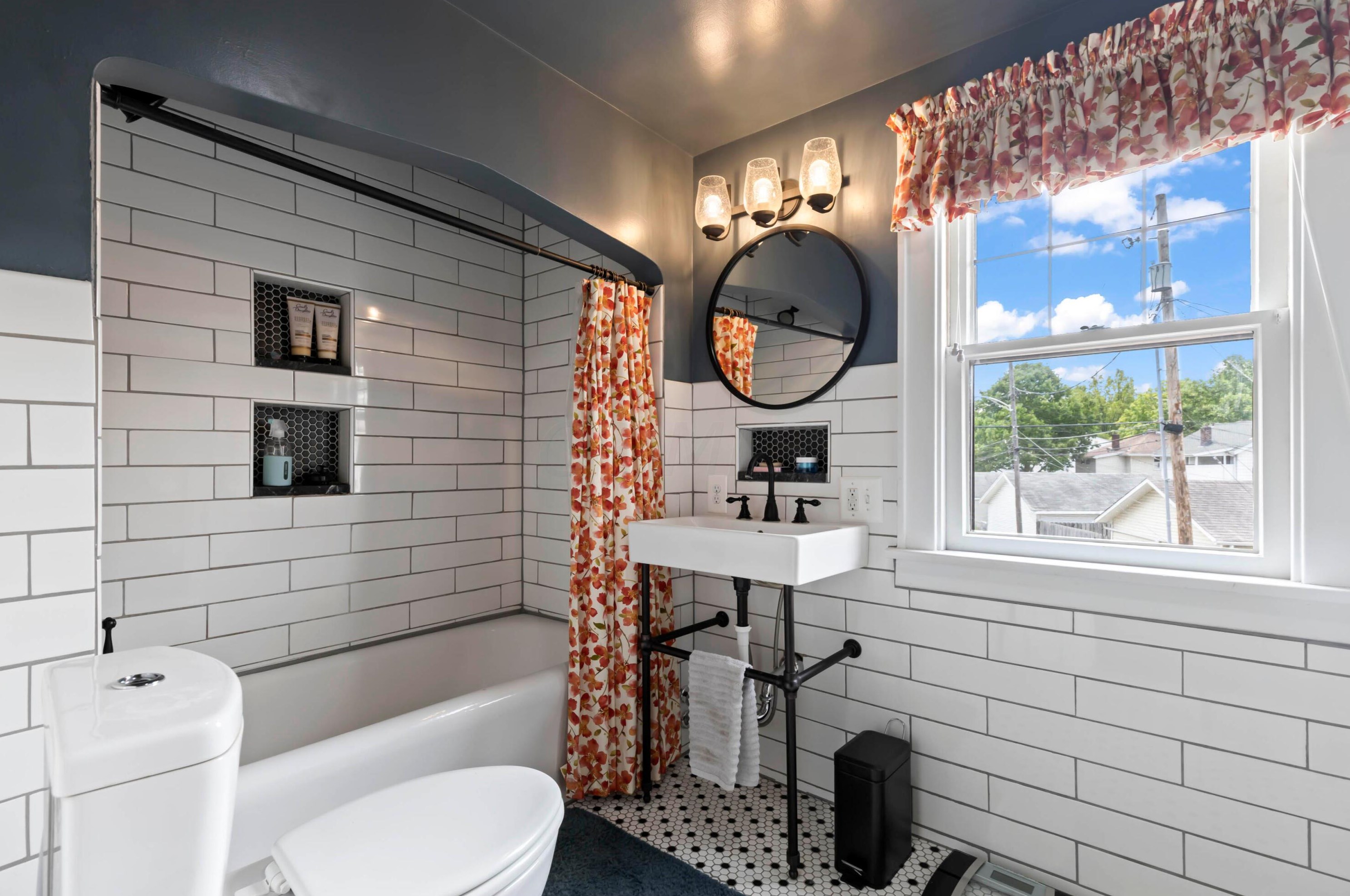 133 Guernsey Ave, Columbus OH 43204-2577 exterior