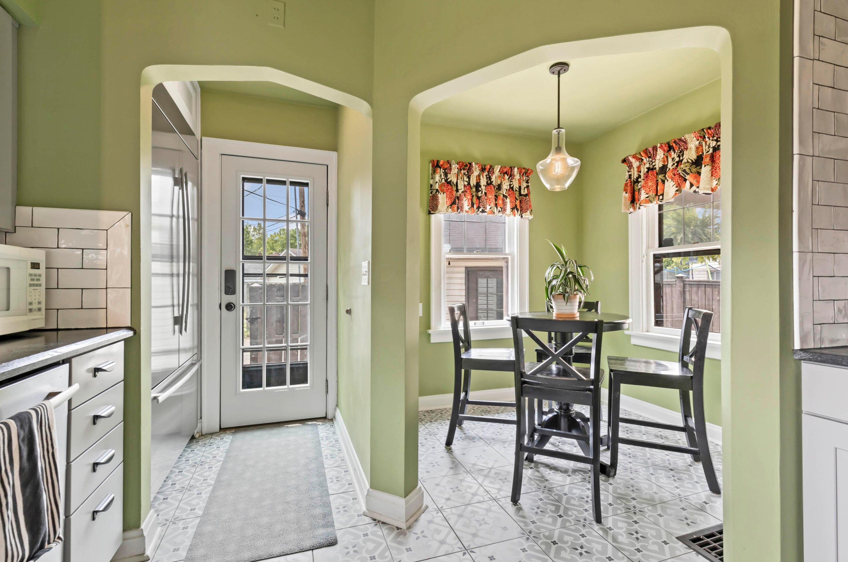 133 Guernsey Ave, Columbus OH 43204-2577 exterior