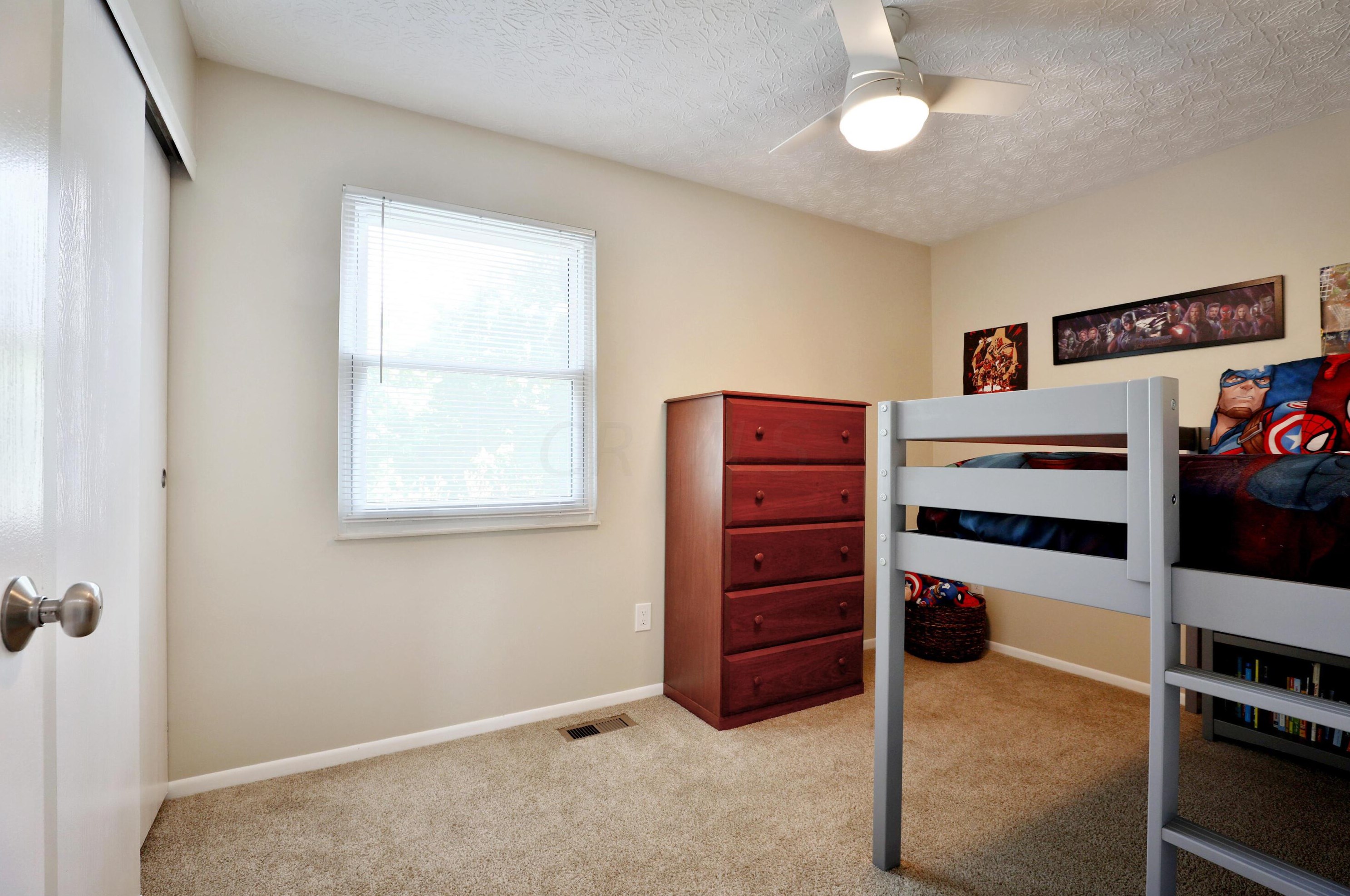 3642 Pinwherry Ct, Columbus OH 43221-5241 exterior