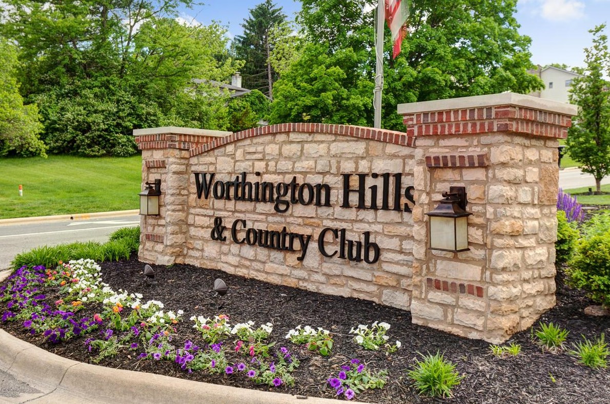1030 Clubview Blvd, Columbus, OH 43235-1713
