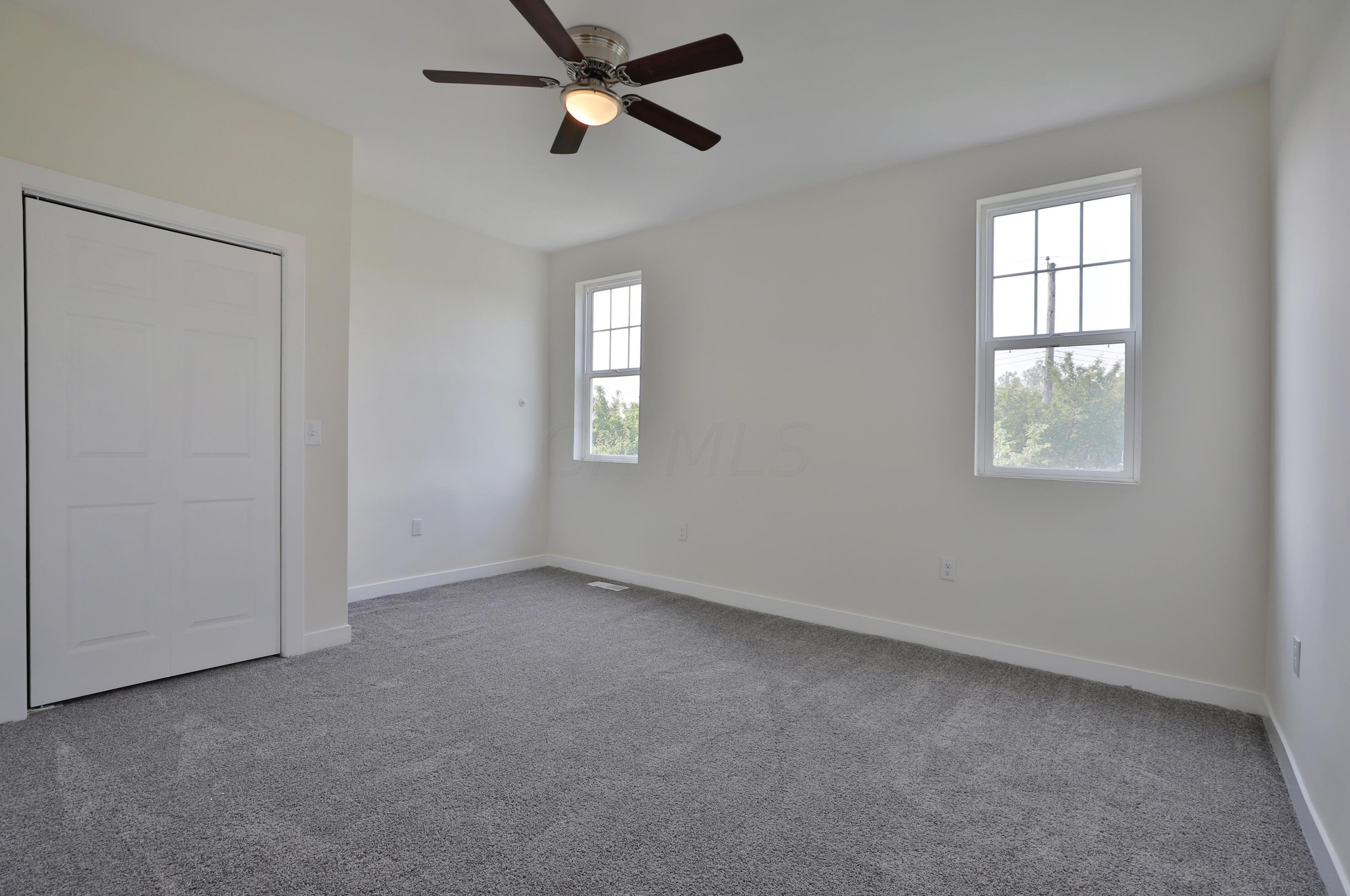 158 21st St, Columbus OH  43203-1595 exterior