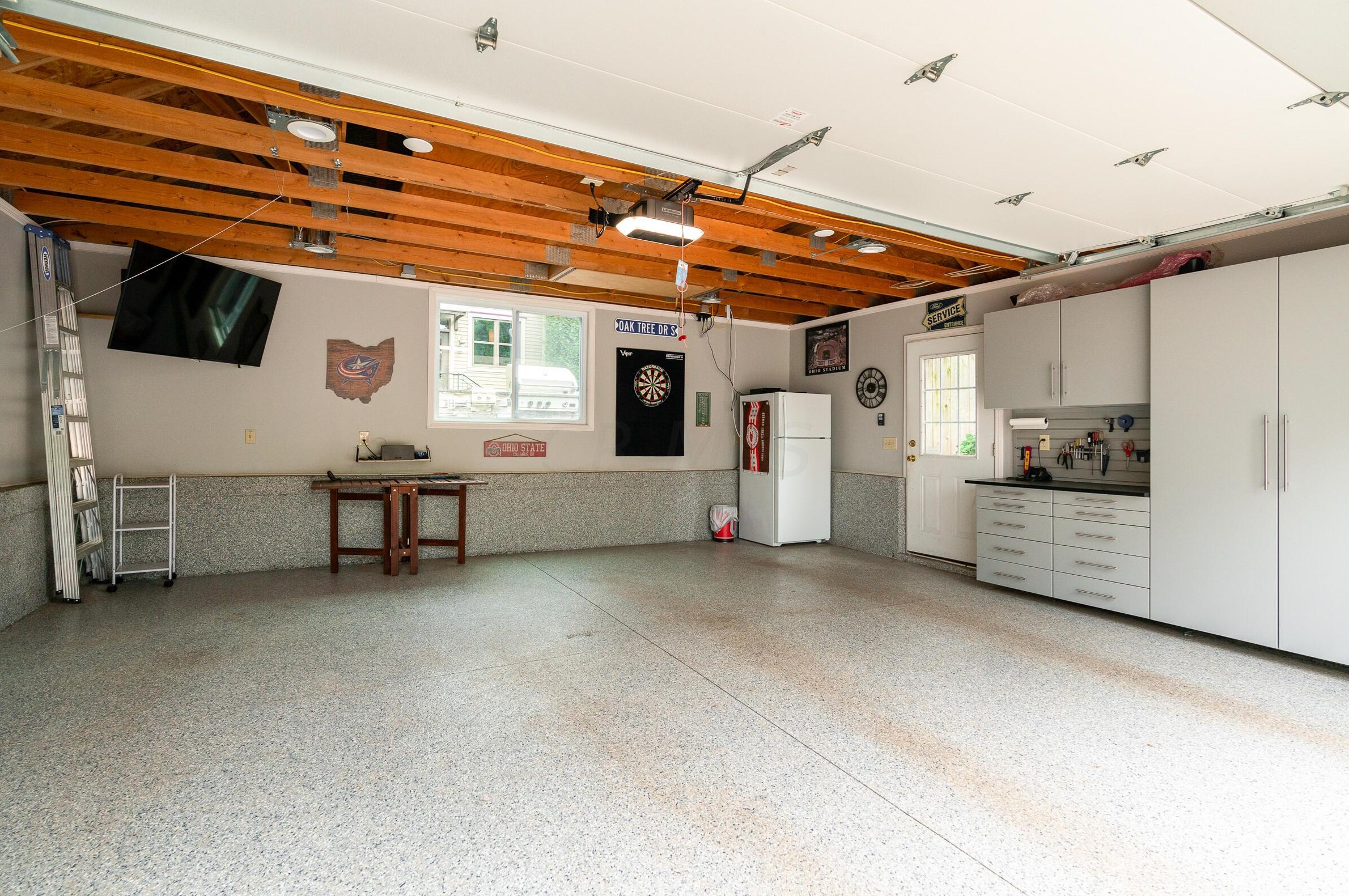 1115 Neil Ave, Columbus OH 43201-3118 exterior