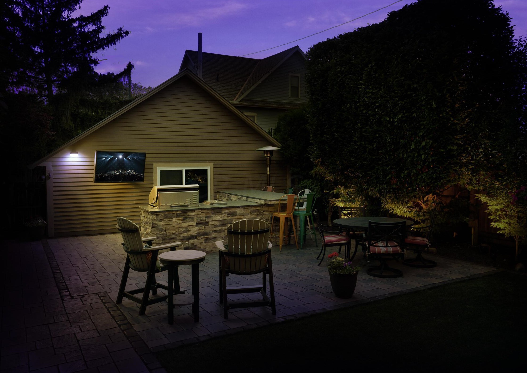 1115 Neil Ave, Columbus OH 43201-3118 exterior