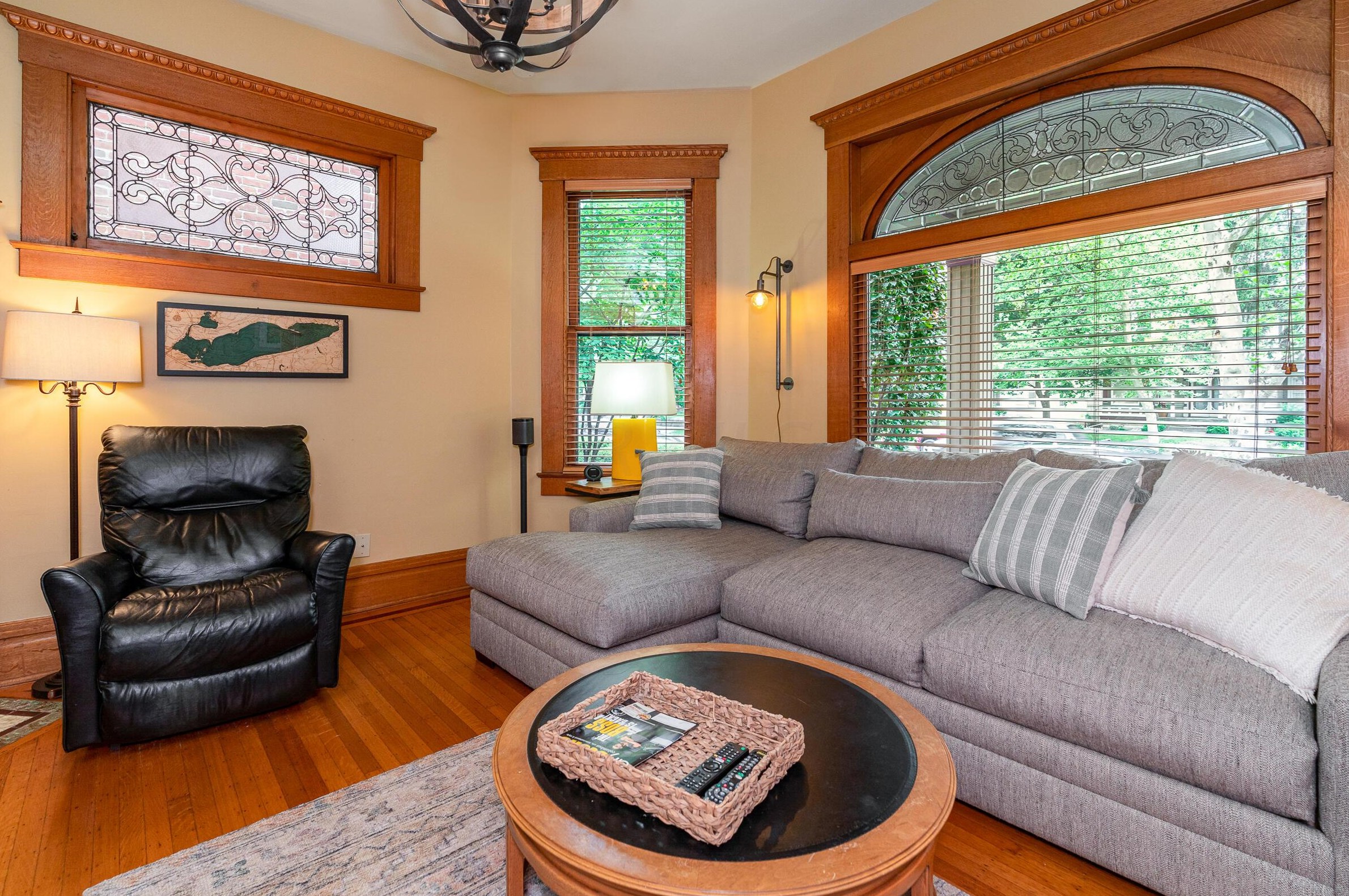 1115 Neil Ave, Columbus OH 43201-3118 exterior