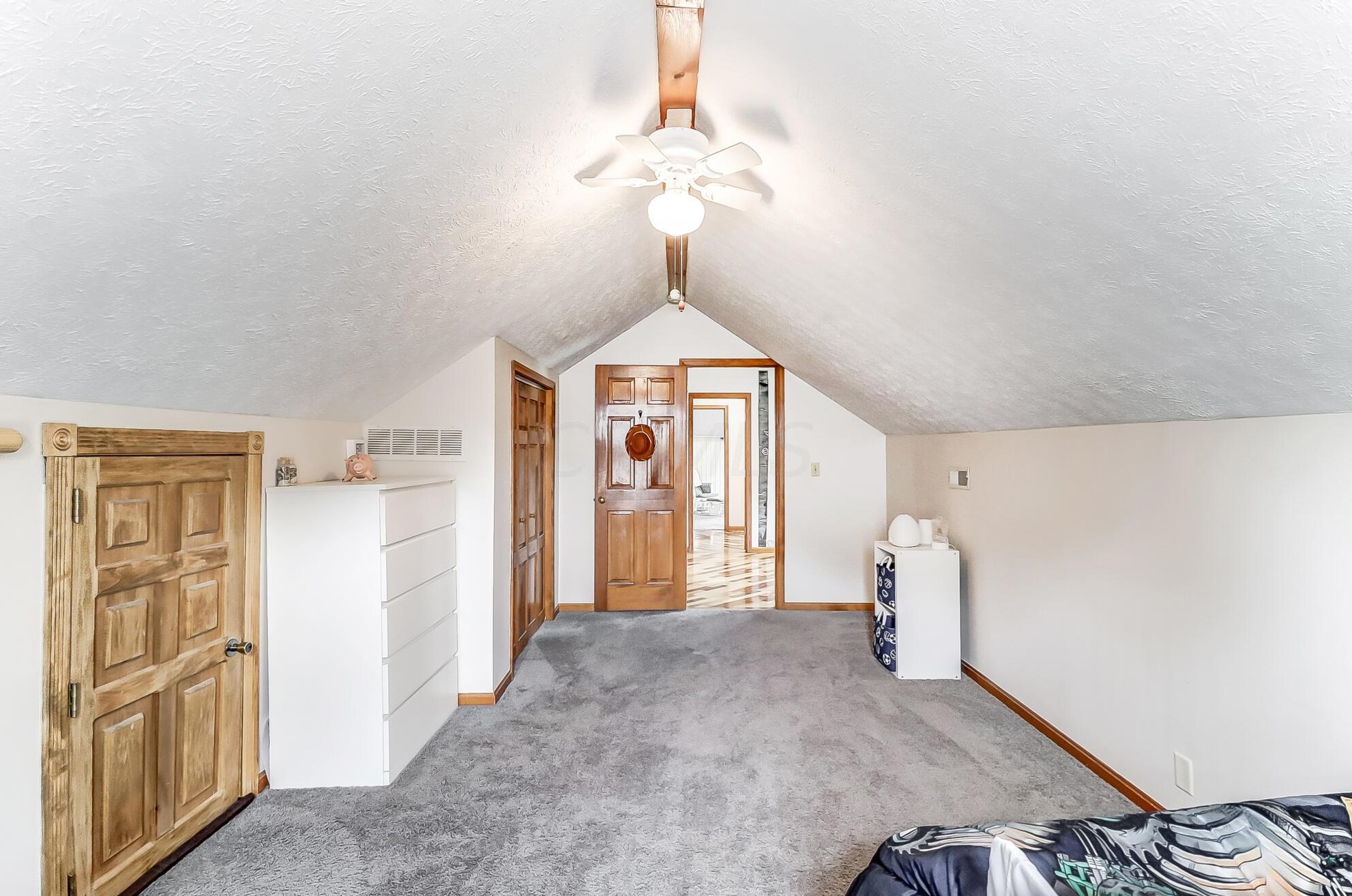 224 Clark Dr, Circleville OH  43113-2408 exterior