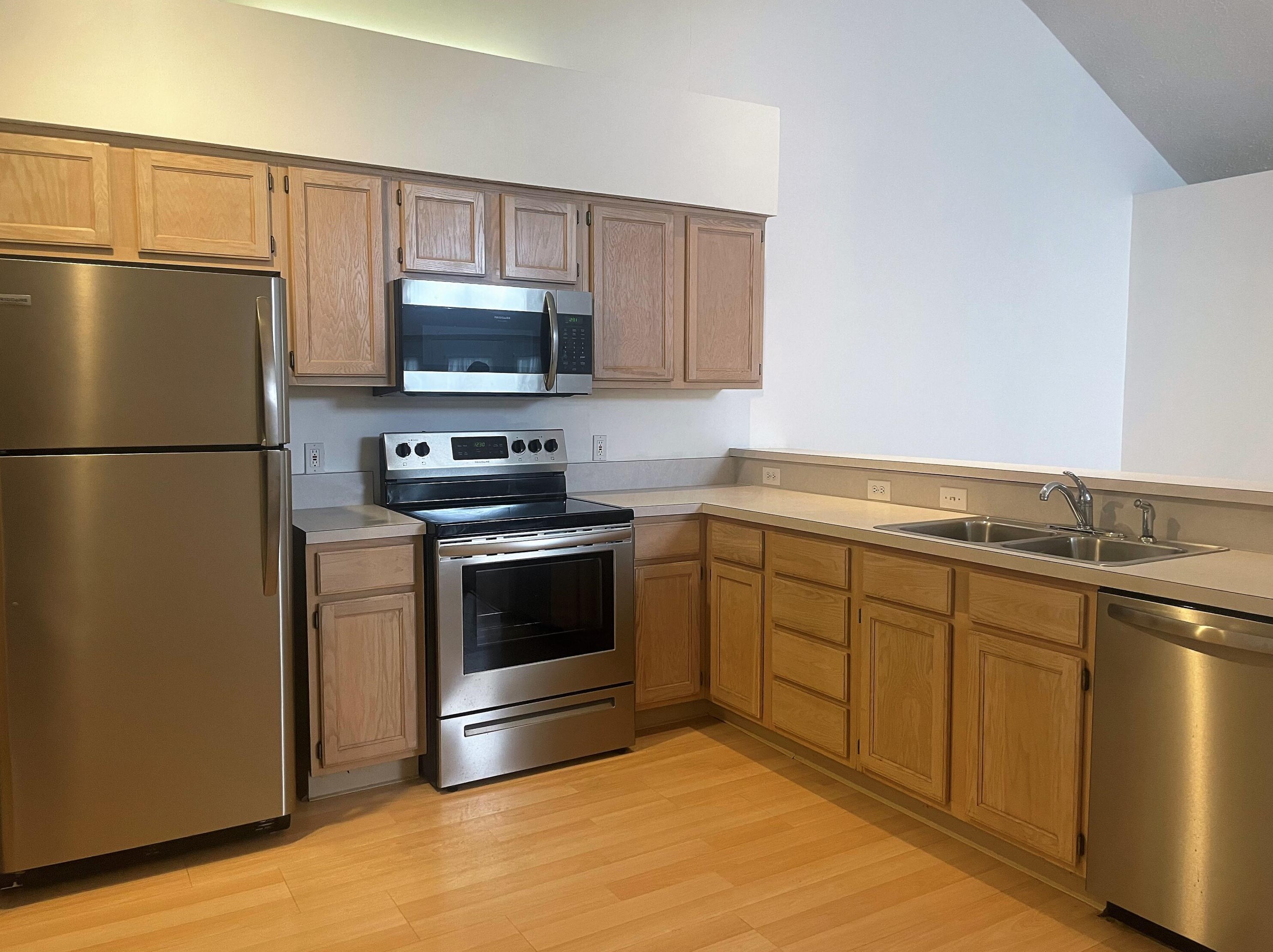 5605 Brickstone Pl, Hilliard, OH 43026-3881