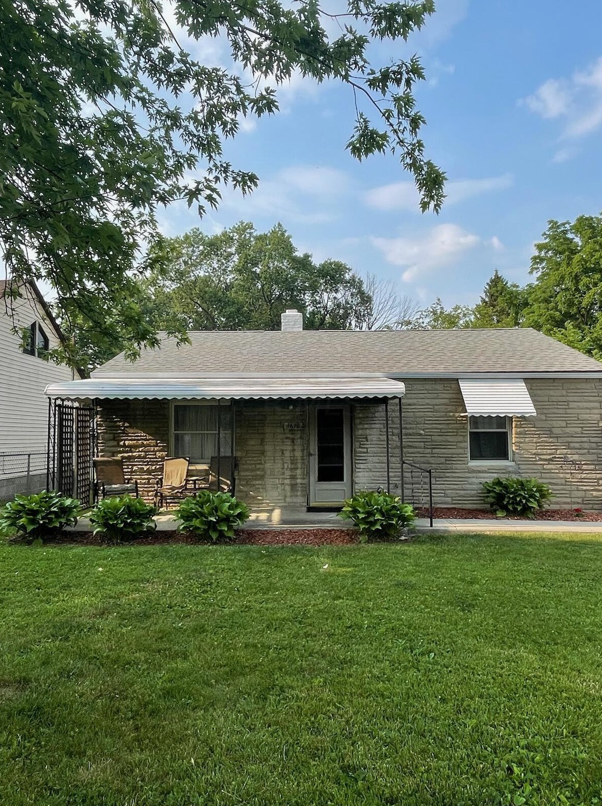 1676 Belmead Ave, Columbus, OH 43223-2802