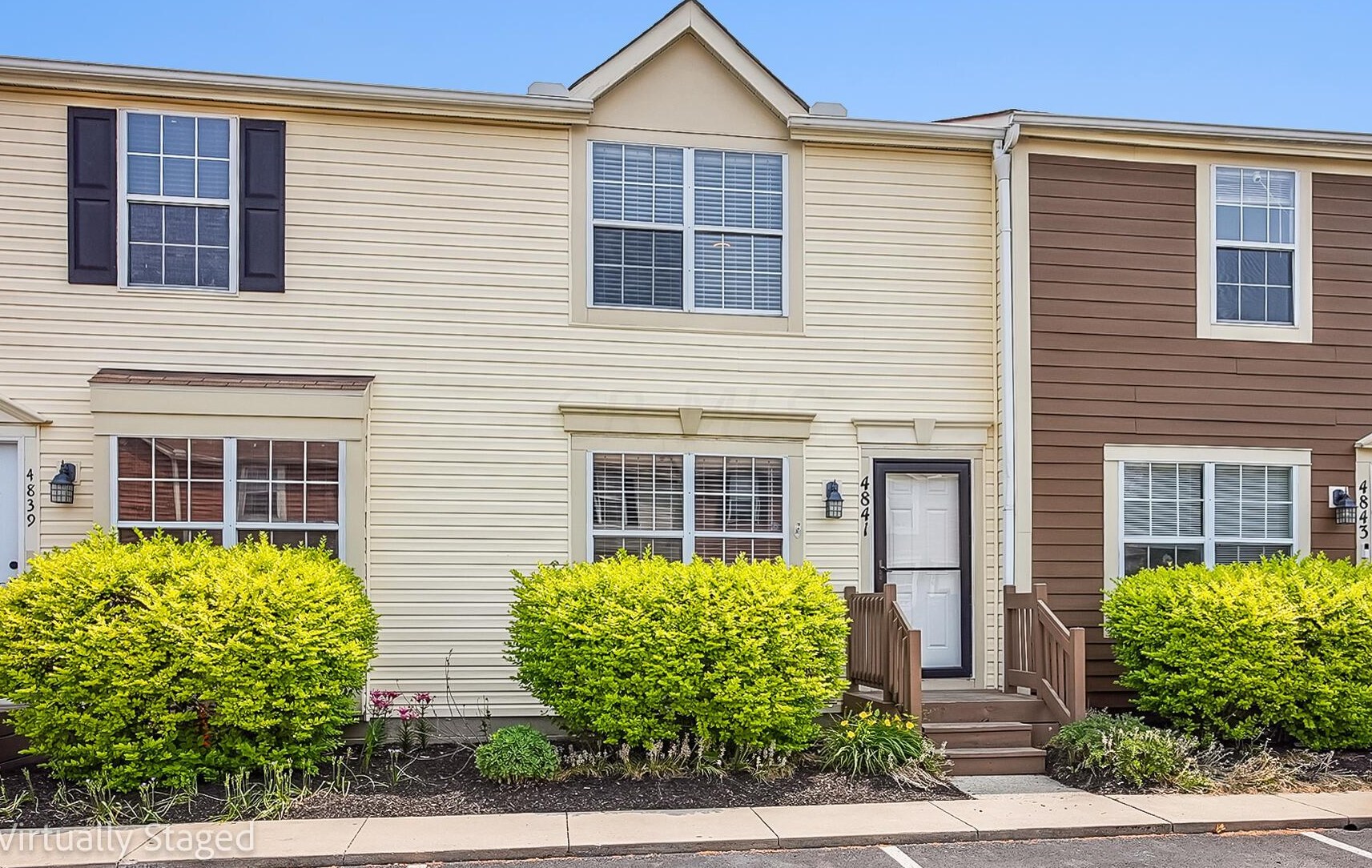 4841 Stoneybrook Blvd #30d, Hilliard, OH