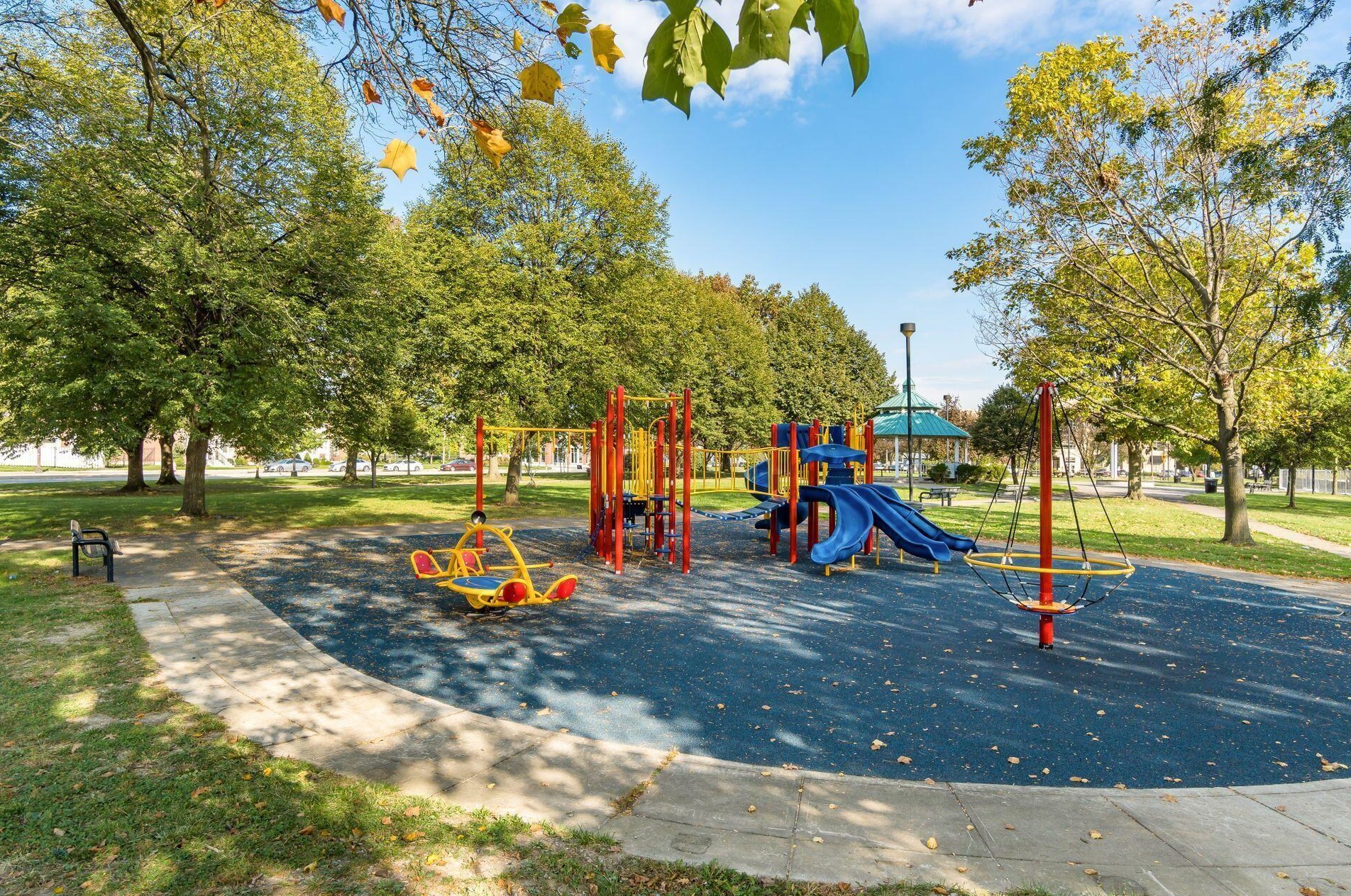 1266 Atcheson St, Columbus OH 43203-1116 exterior