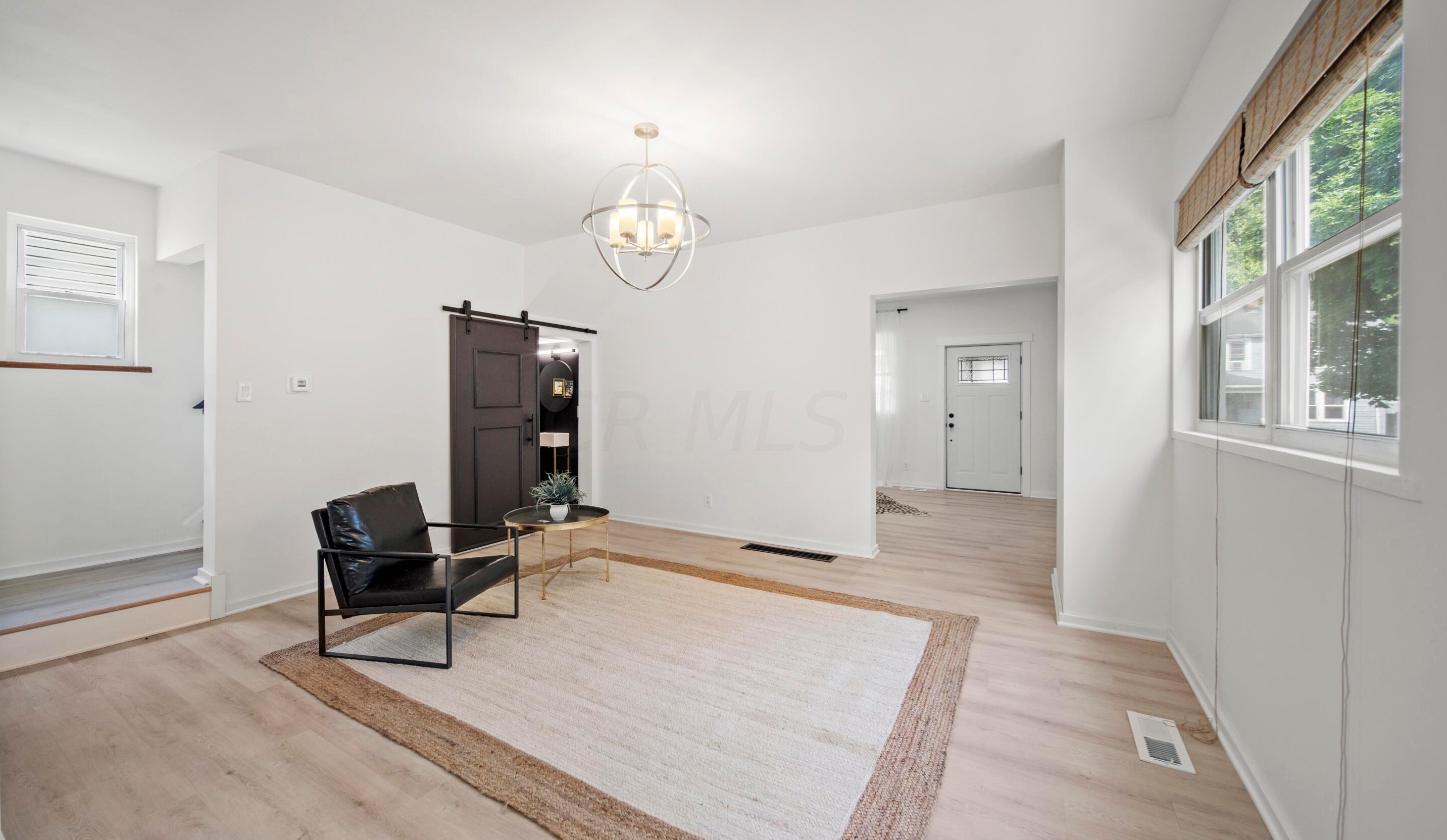 205 Oakley Ave, Columbus OH  43204-3218 exterior