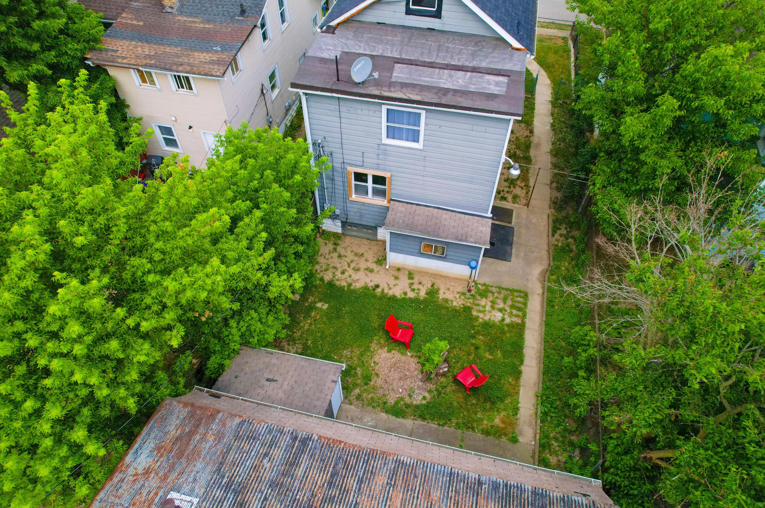 205 Oakley Ave, Columbus OH  43204-3218 exterior