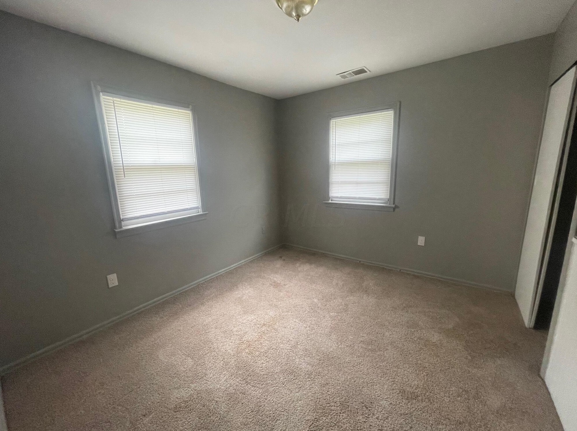 1240 Seymour Ave, Columbus OH  43206-3206 exterior