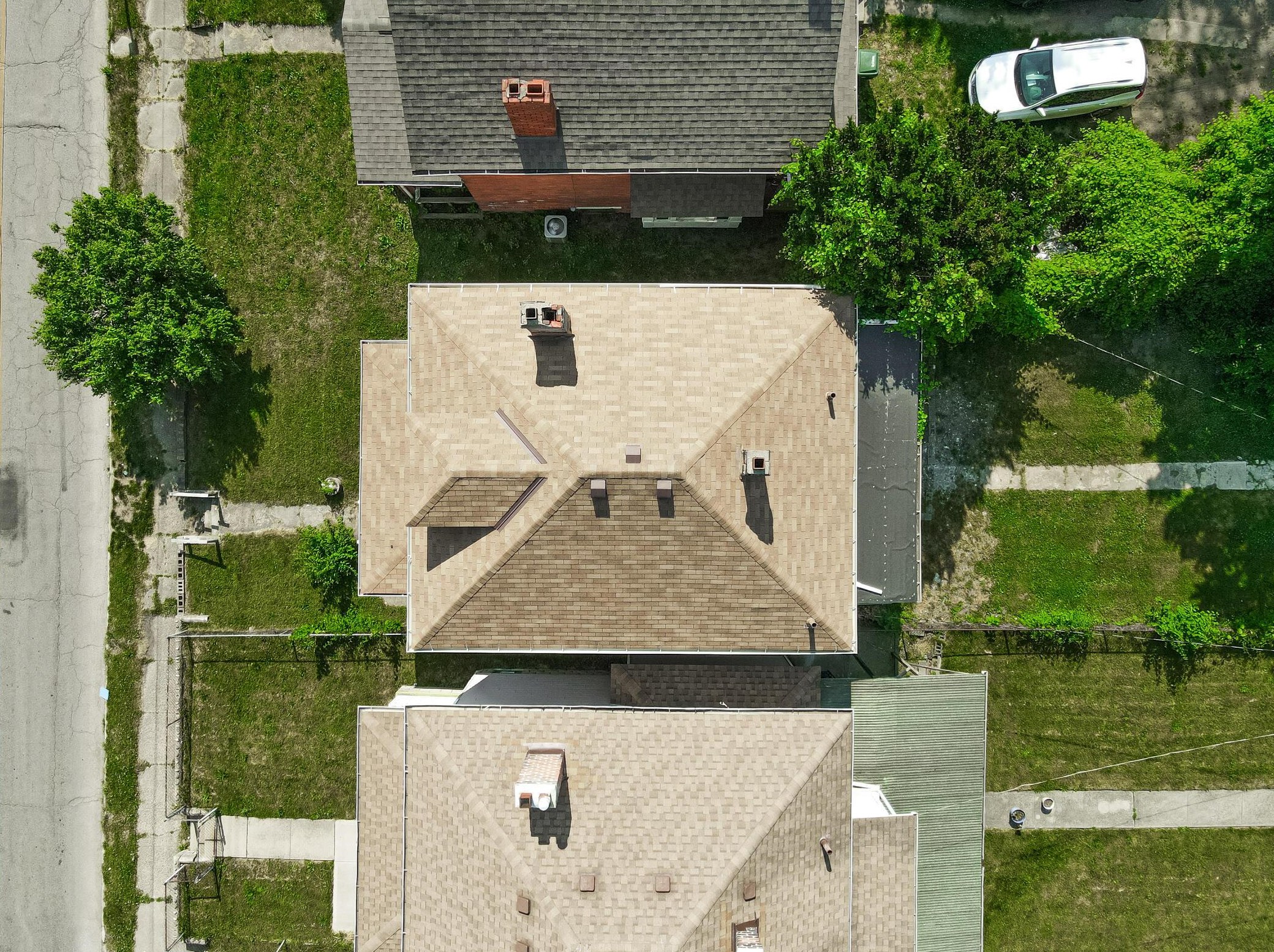 802 2 Ave, Columbus OH 43201-3761 exterior