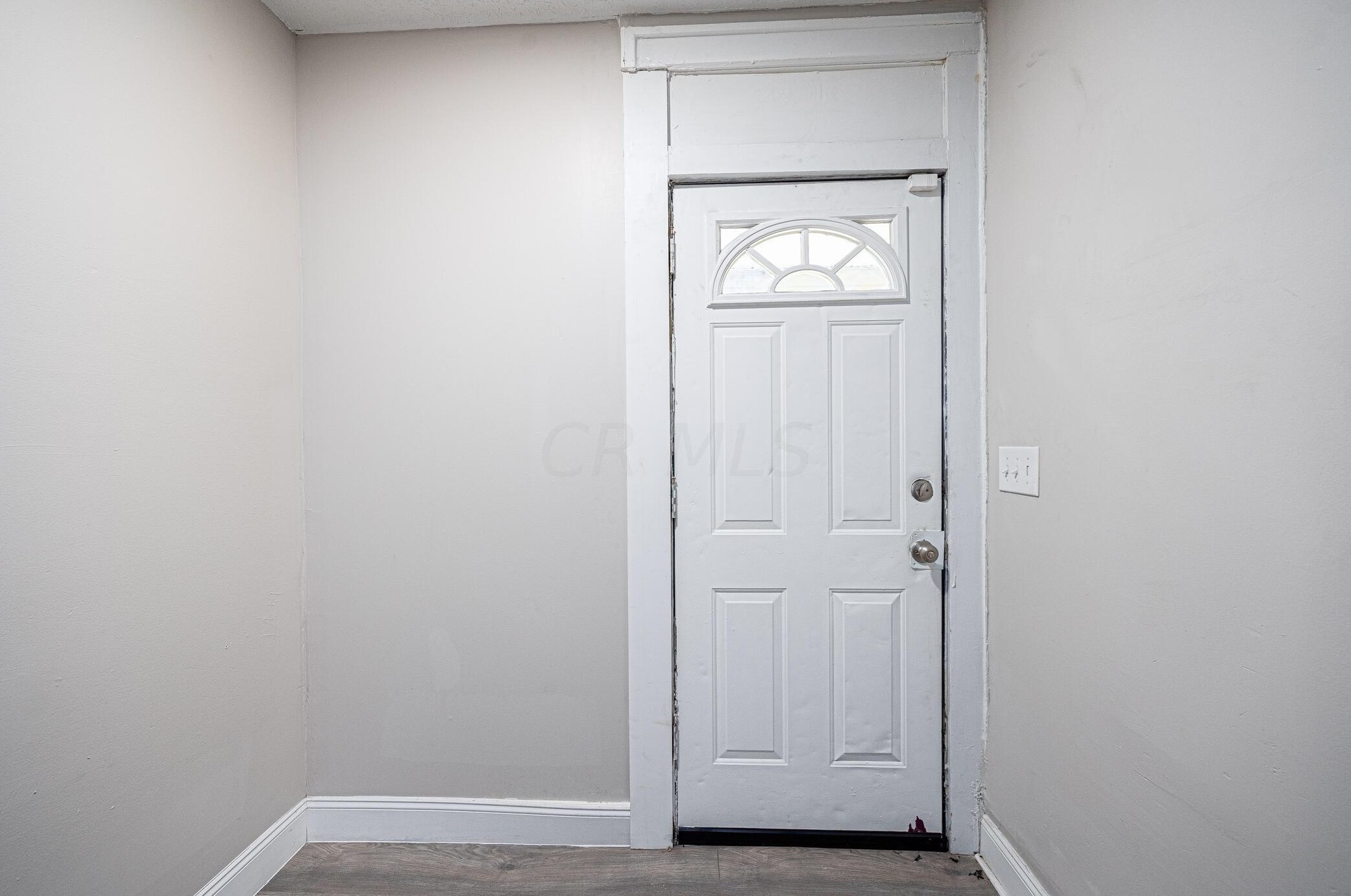 802 2 Ave, Columbus OH 43201-3761 exterior