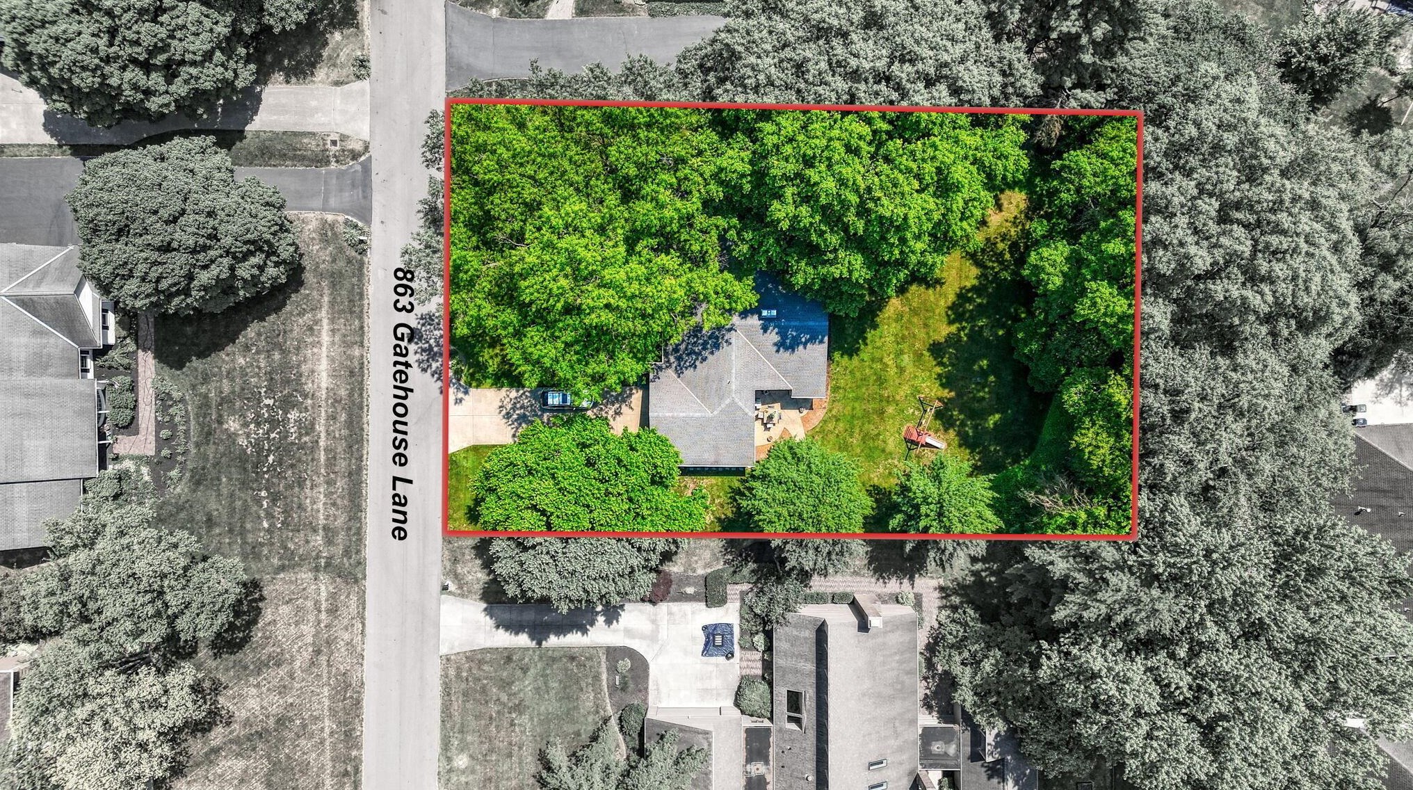 863 Gatehouse Ln, Columbus OH 43235-1731 exterior