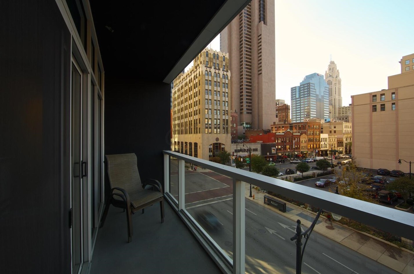 100 E Gay St #406, Columbus, OH 43215