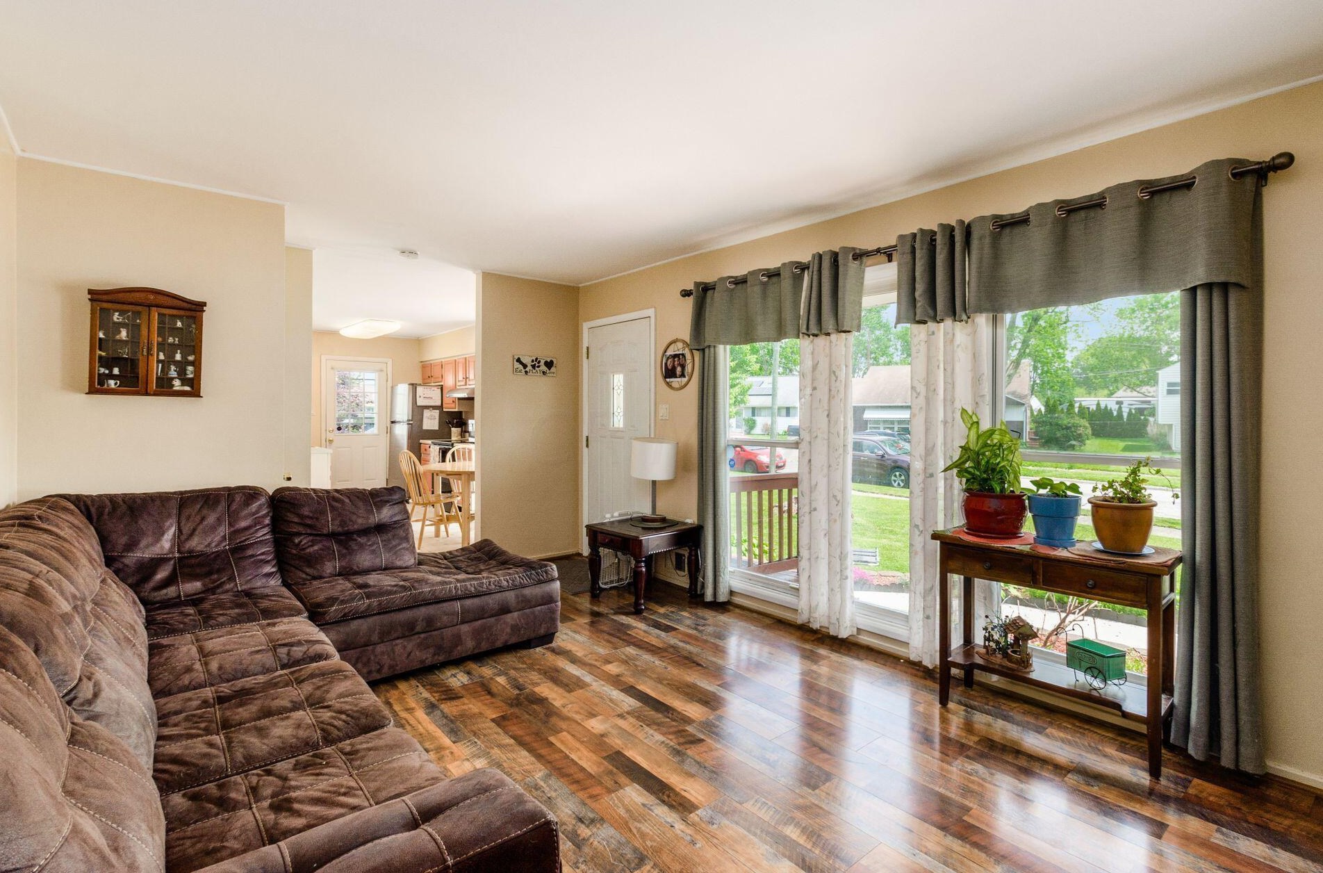 1105 Billie Dr, Columbus OH 43227-1405 exterior