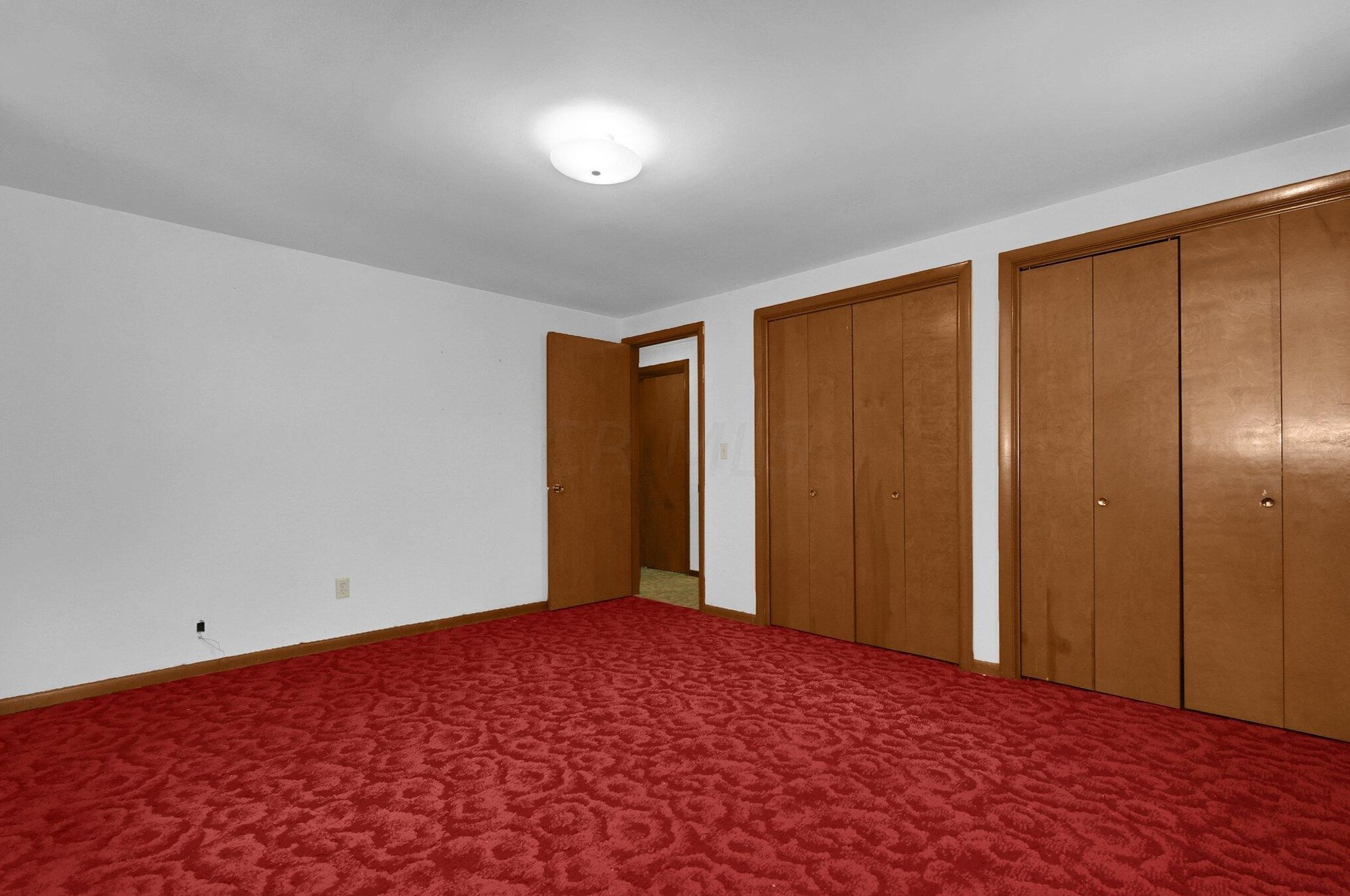 911 Clubview Blvd, Columbus OH 43235-1222 exterior