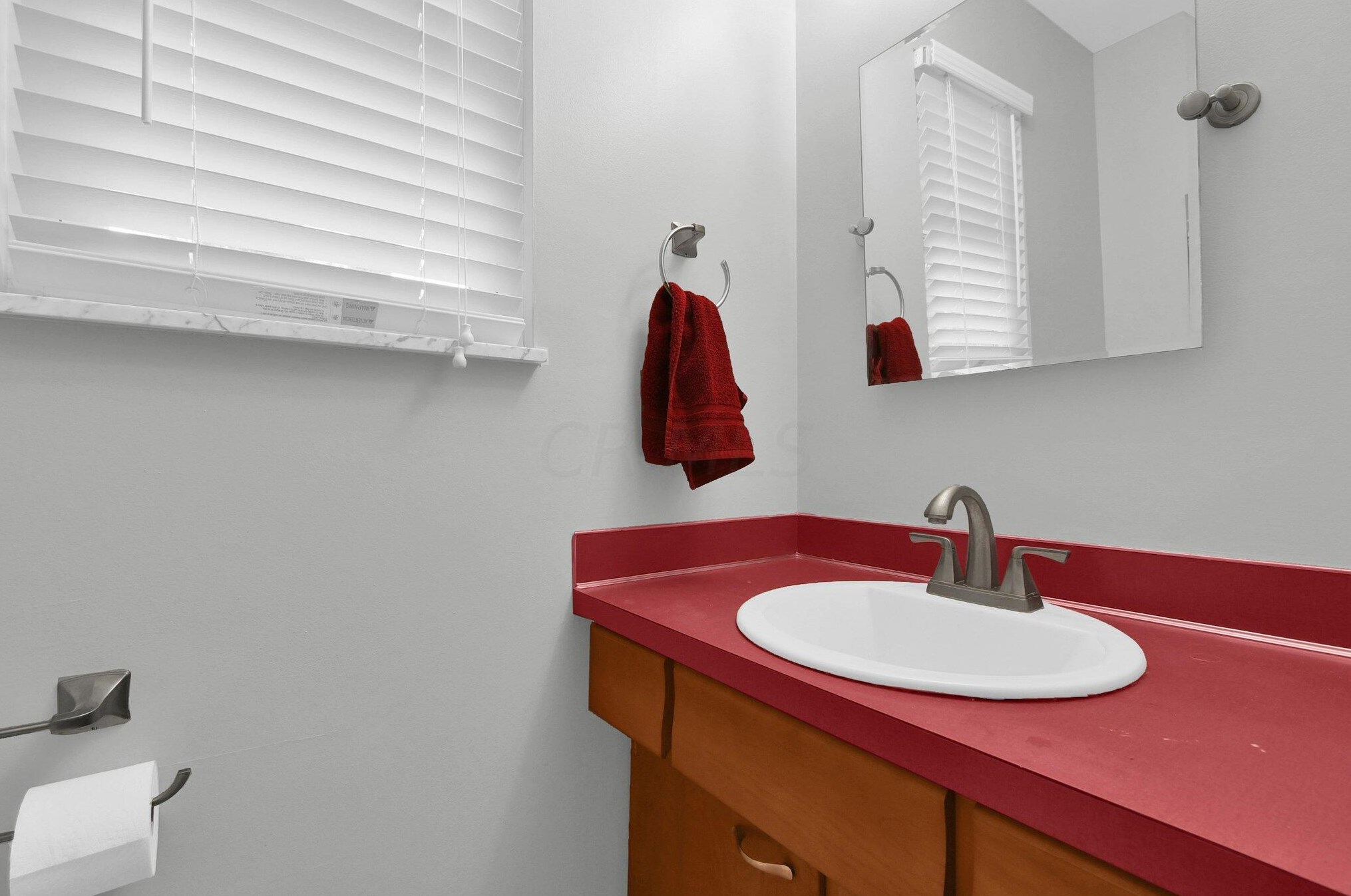 911 Clubview Blvd, Columbus OH 43235-1222 exterior