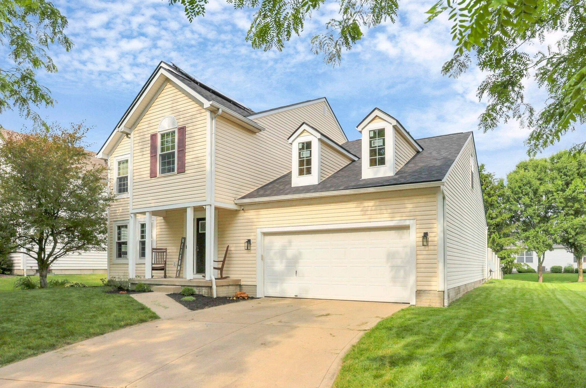 307 Glenmoore Ct, Pataskala, OH 43062