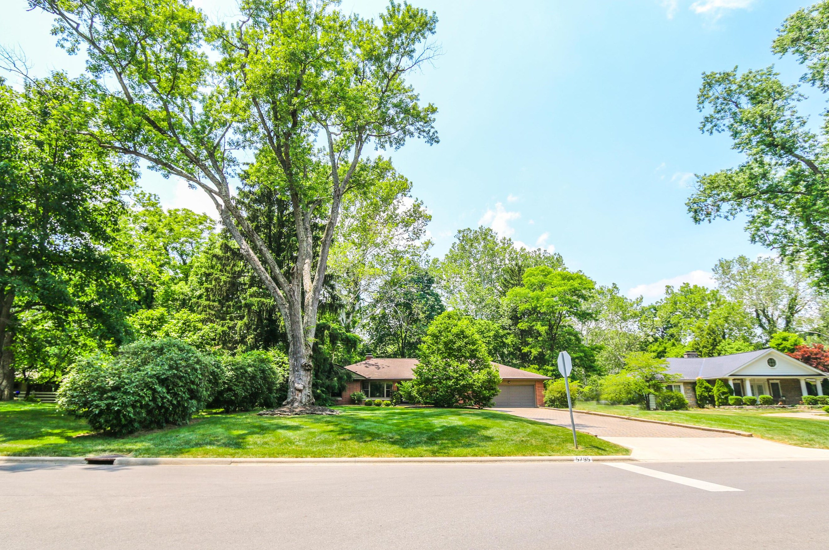 5795 Olentangy Blvd, Columbus OH 43085-3824 exterior