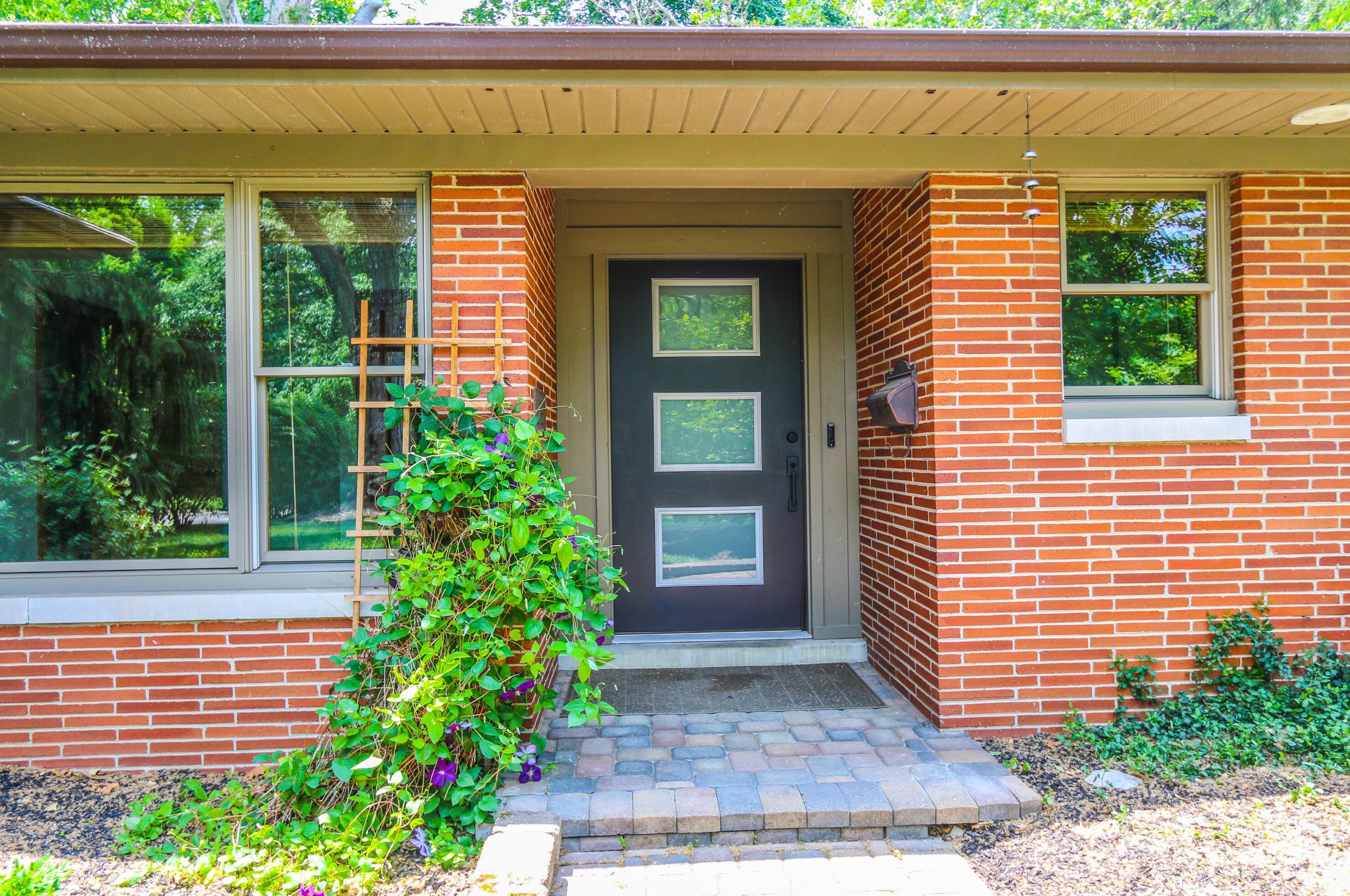 5795 Olentangy Blvd, Columbus OH 43085-3824 exterior