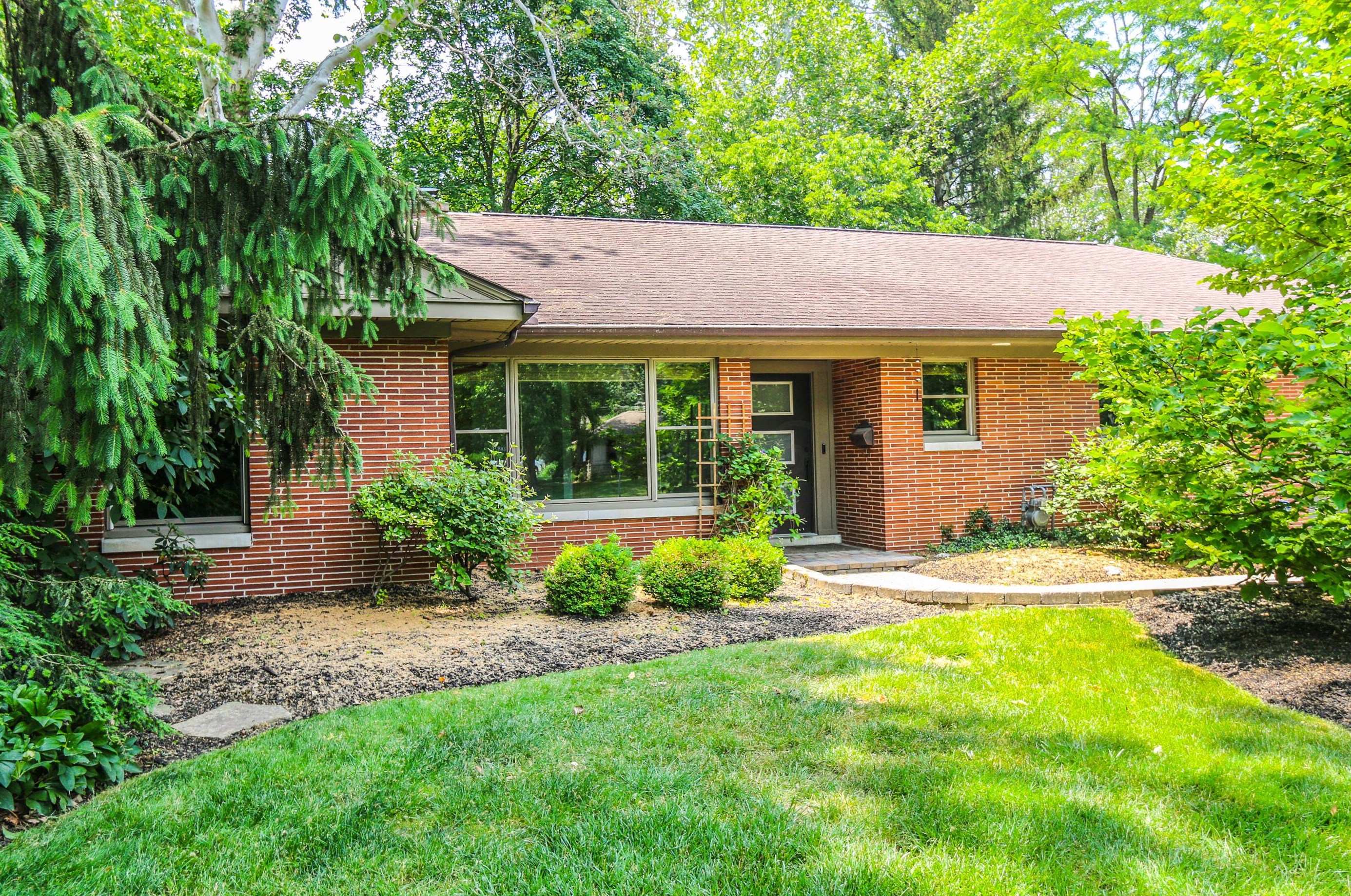 5795 Olentangy Blvd, Columbus OH 43085-3824 exterior