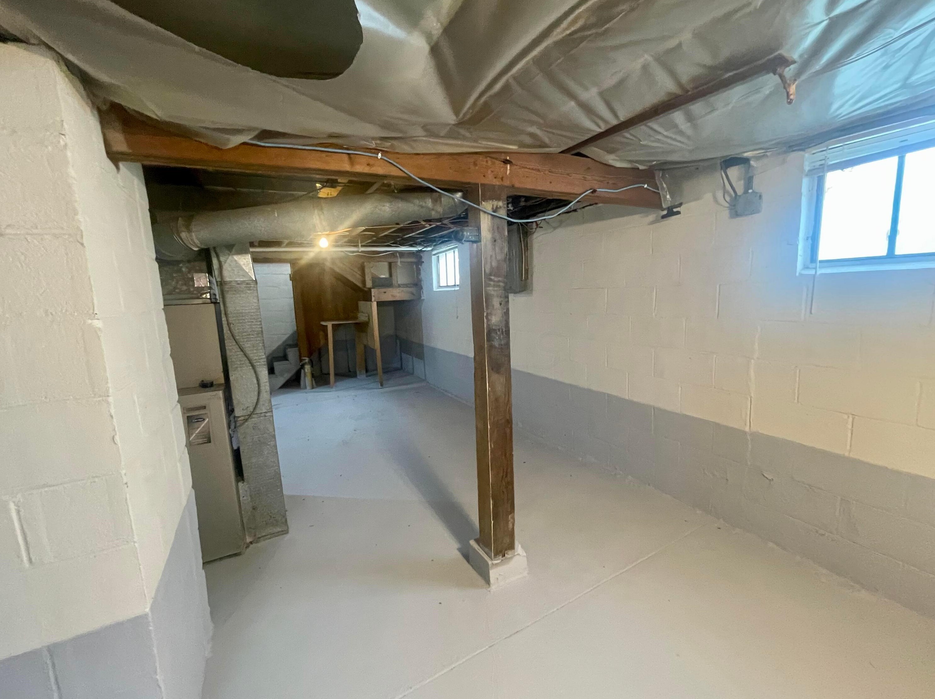 261 Pasadena Ave, Columbus OH 43228-1148 exterior