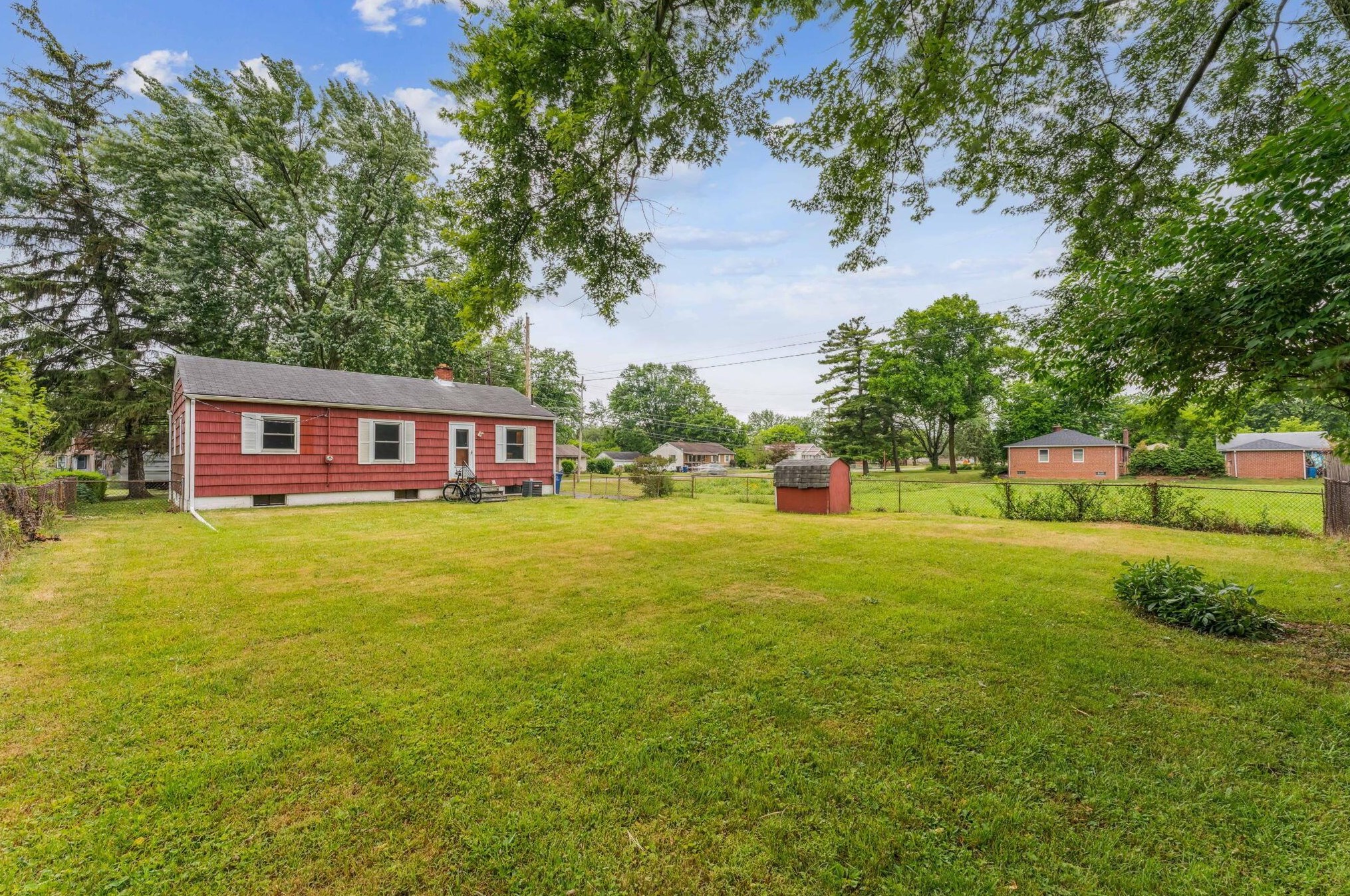 1316 Moler Rd, Columbus OH 43207-1602 exterior