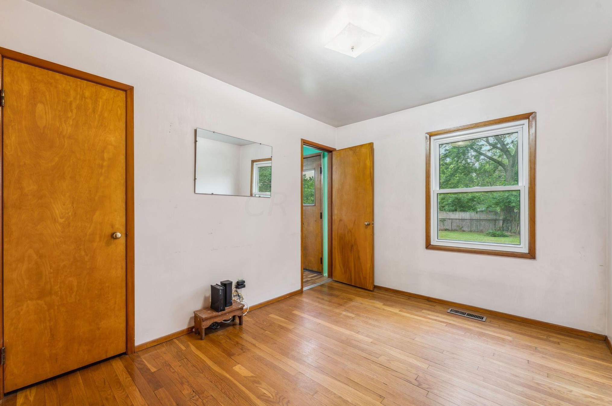 1316 Moler Rd, Columbus OH 43207-1602 exterior