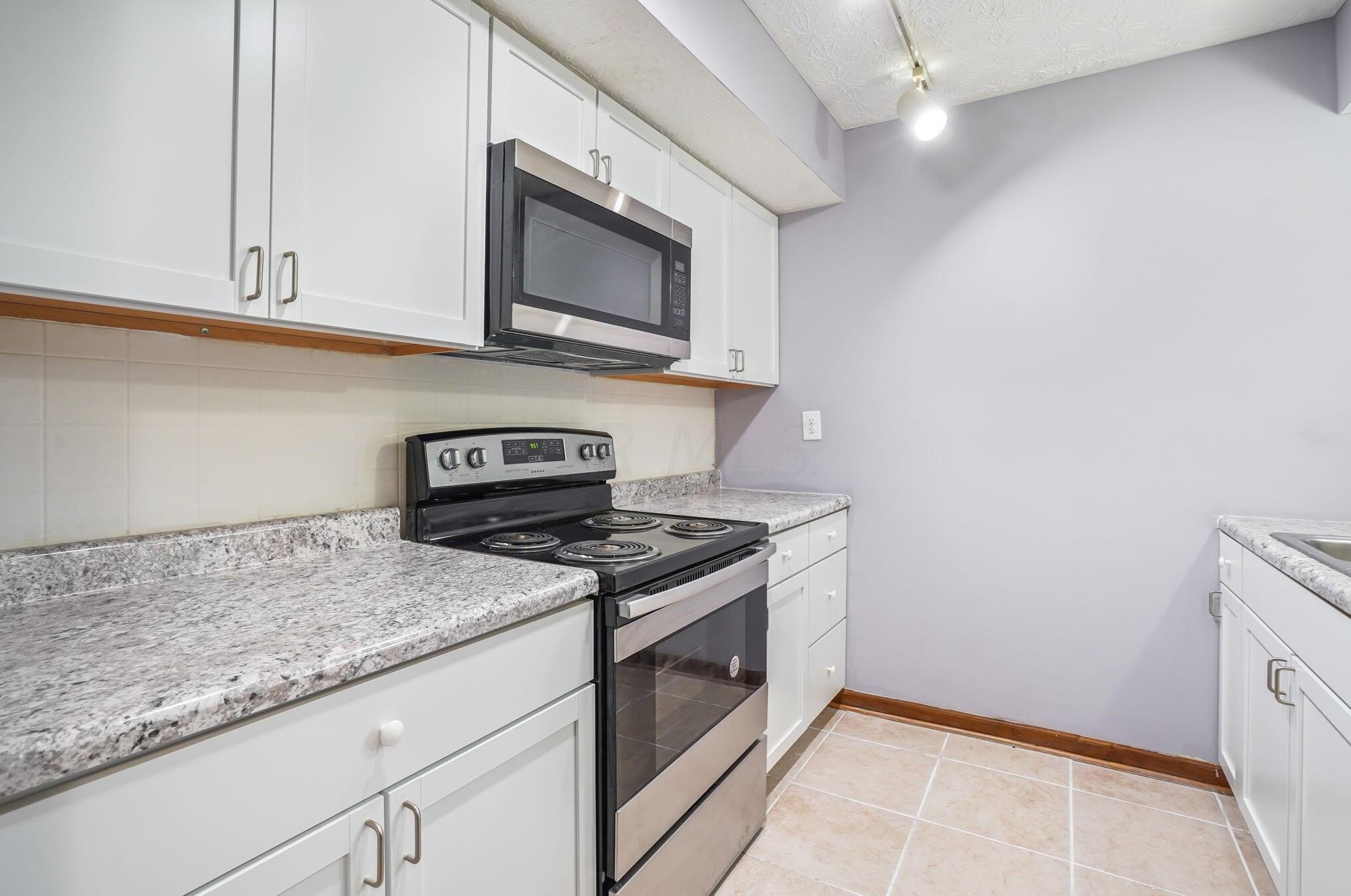 1847 Misty Way, Columbus, OH 43232-7410